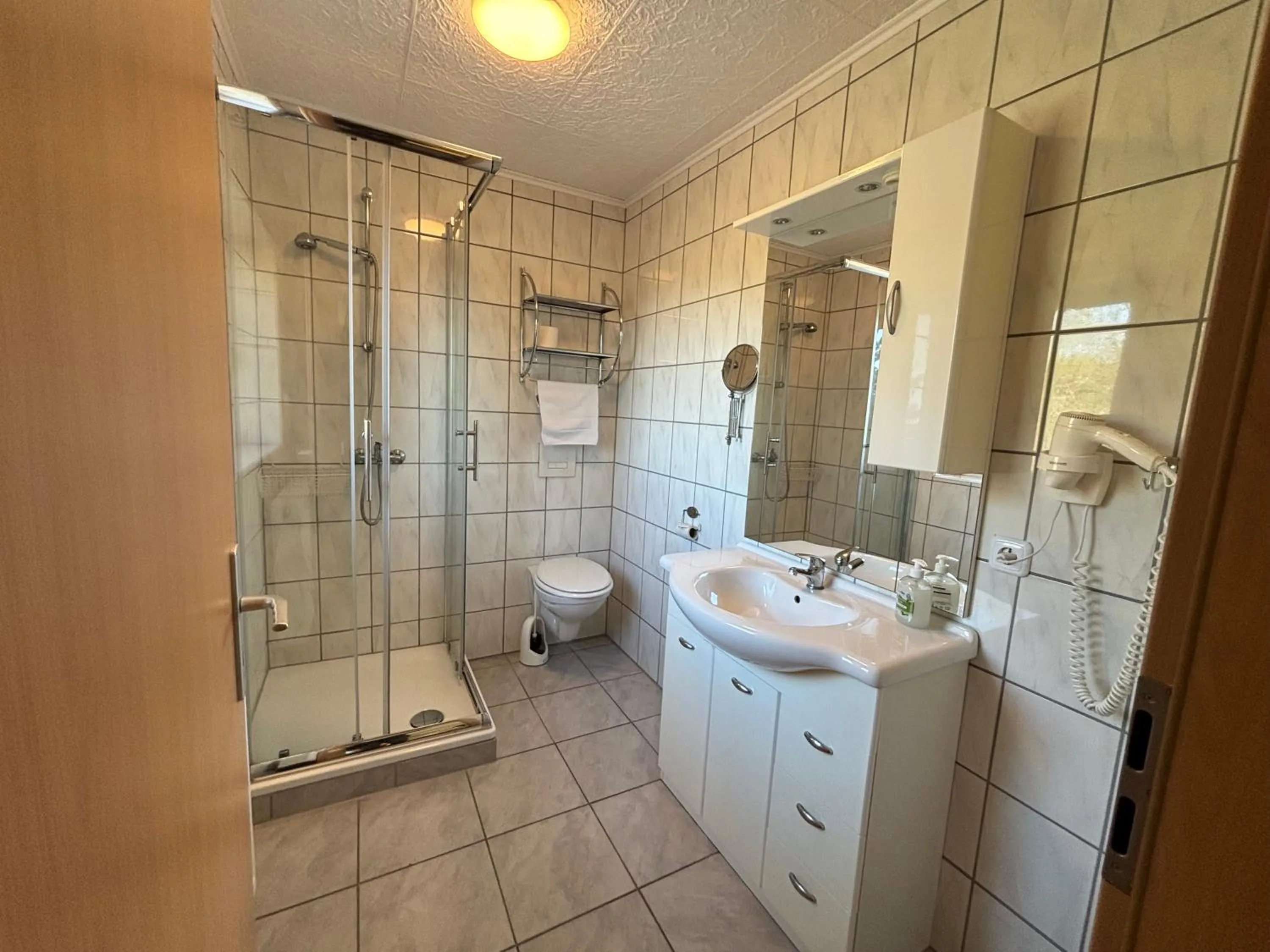 Single Room in Hotel Gesellschaftshaus