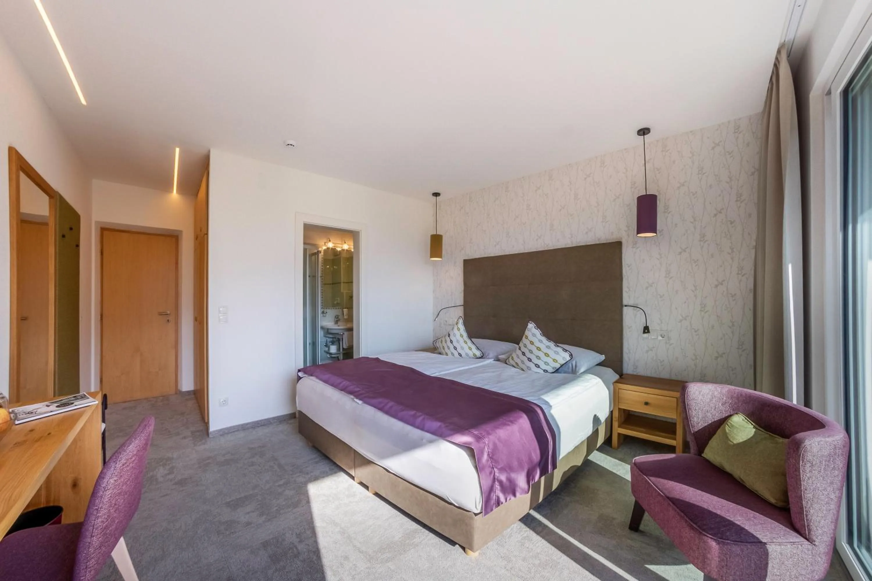 Photo of the whole room, Bed in Hotel Mehrhauser