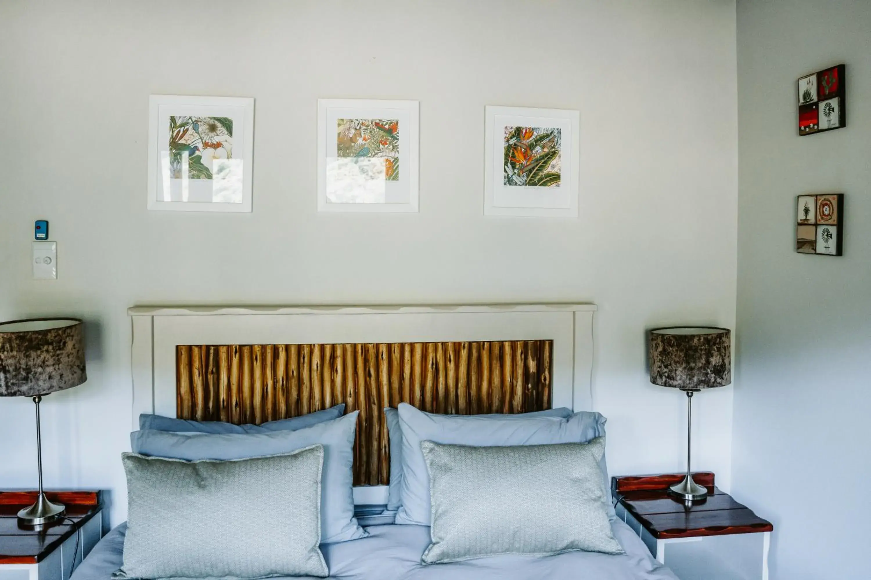 Deluxe One-Bedroom Suite in Thunzi Bush Lodge Deluxe One-Bedroom Suite in Thunzi Bush Lodge