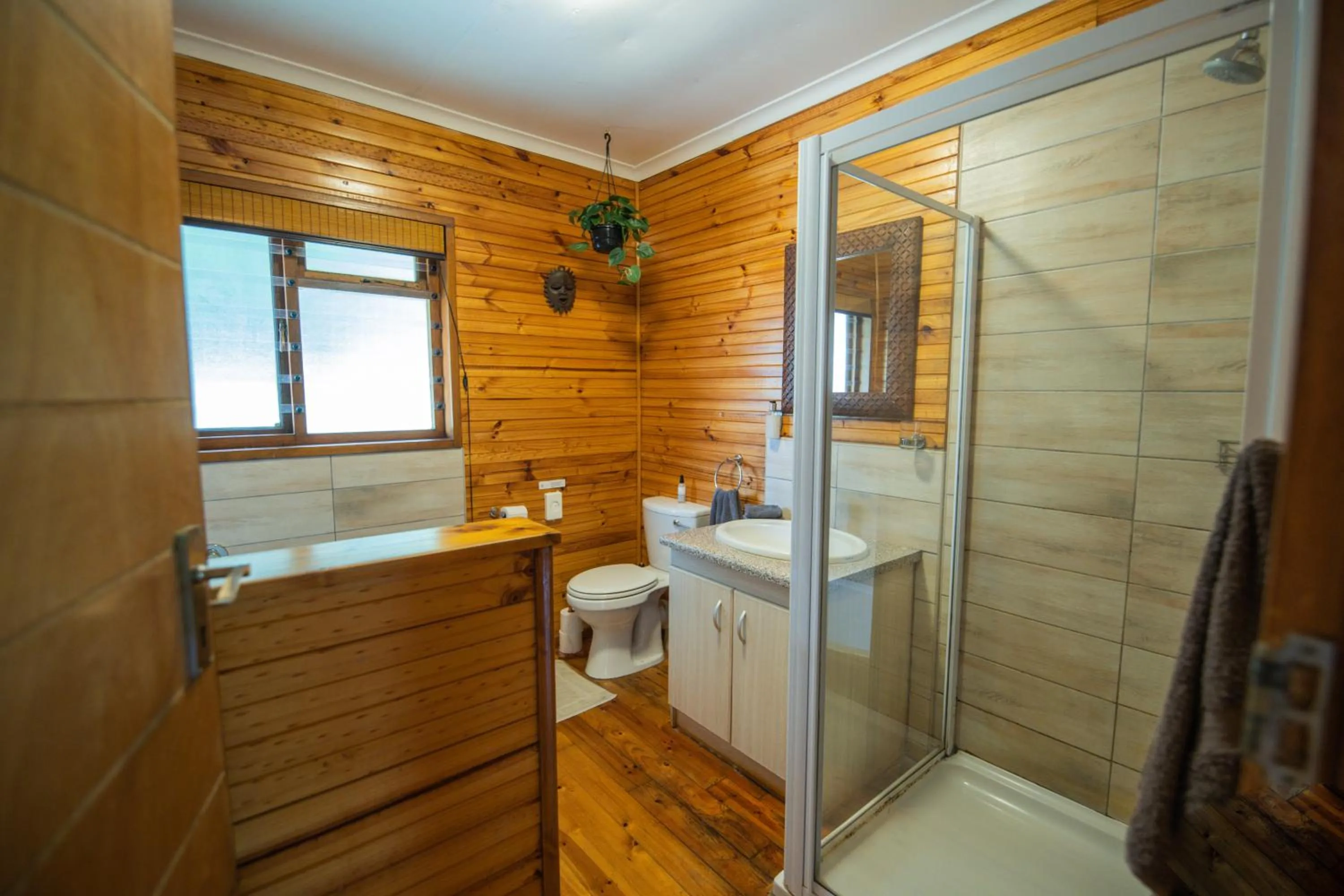 Shower in Thunzi Bush Lodge