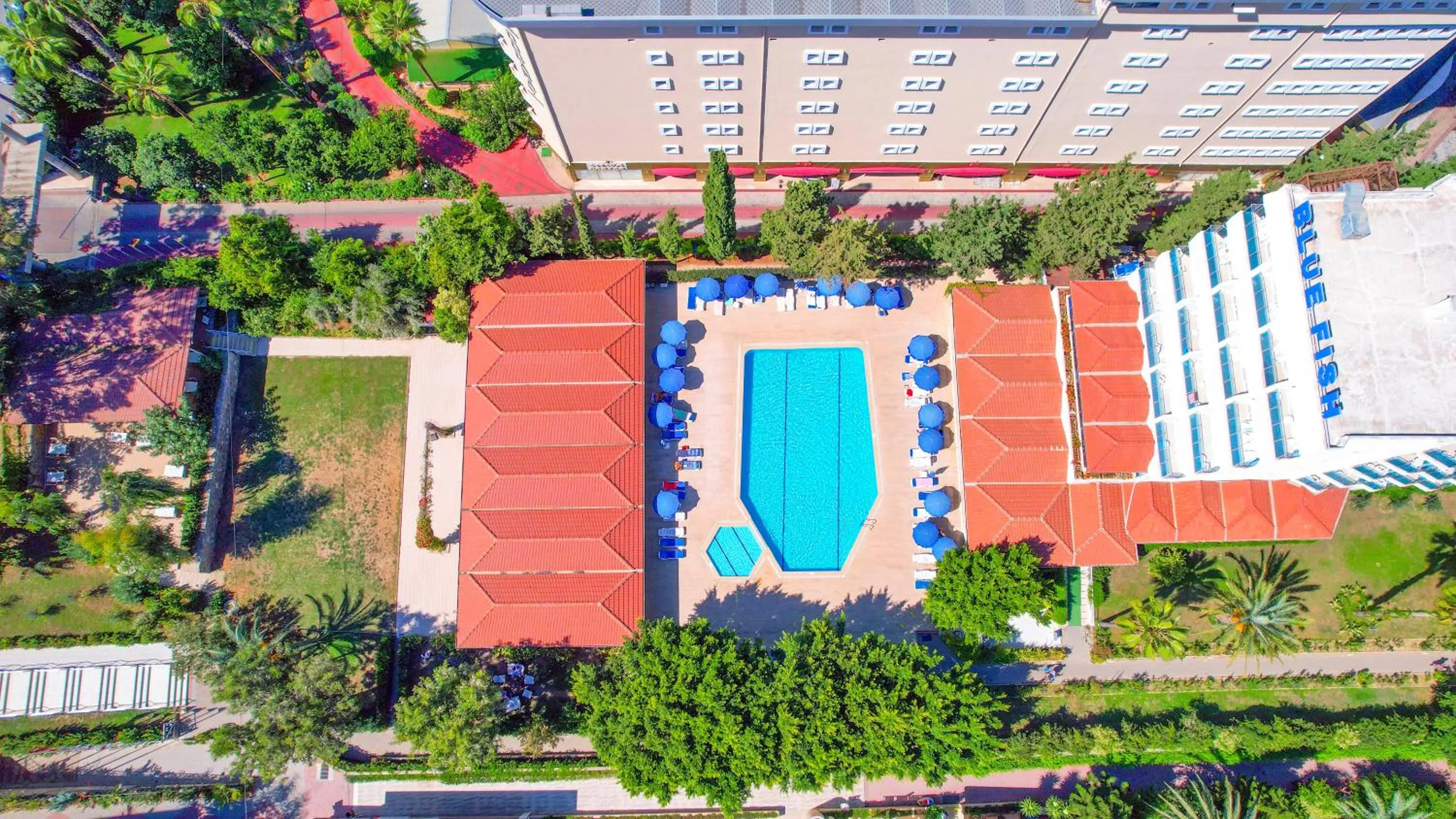 Property building in Blue Fish Hotel All Inclusive