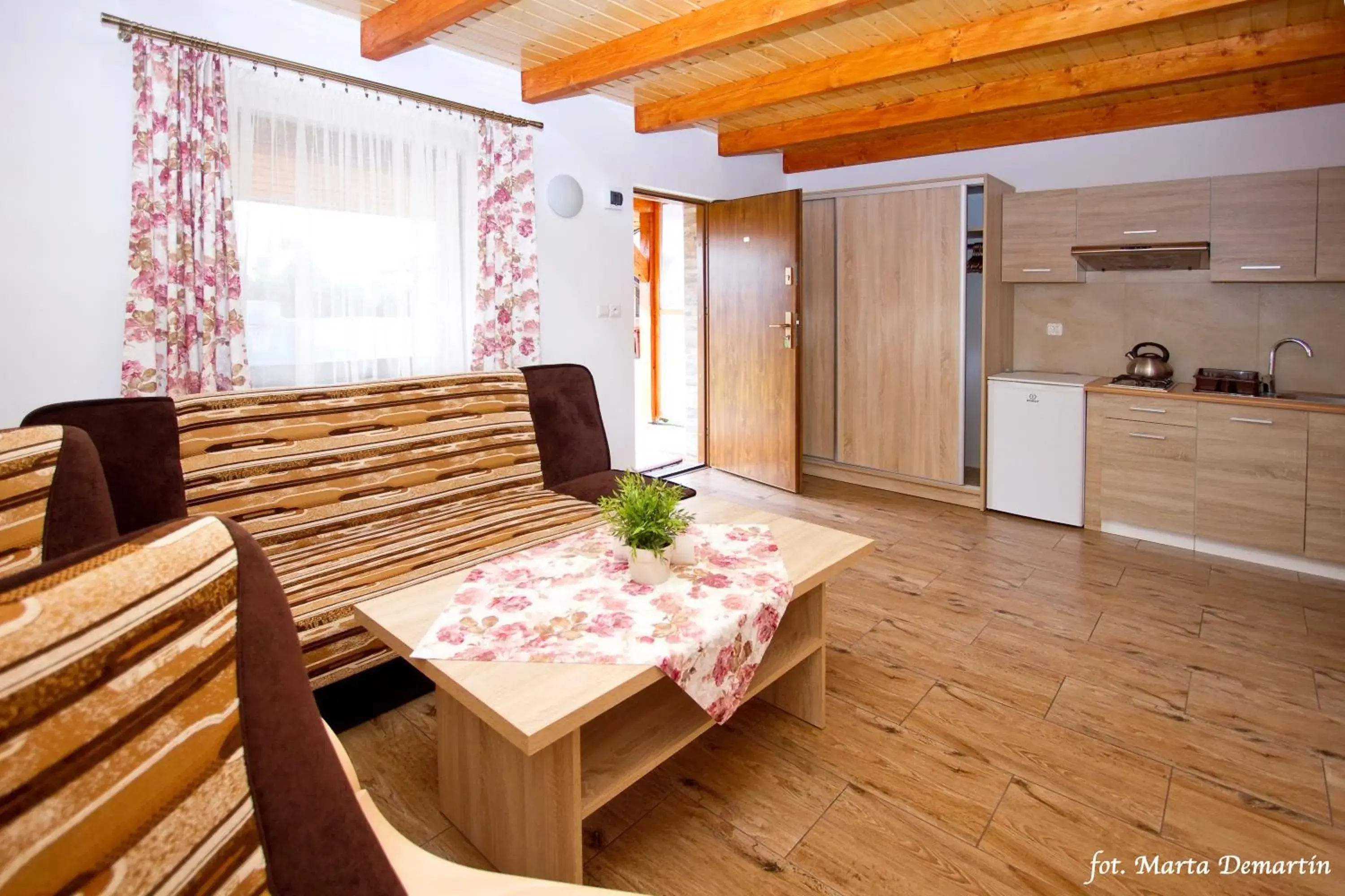 One-Bedroom Suite in Domki Ania One-Bedroom Suite in Domki Ania