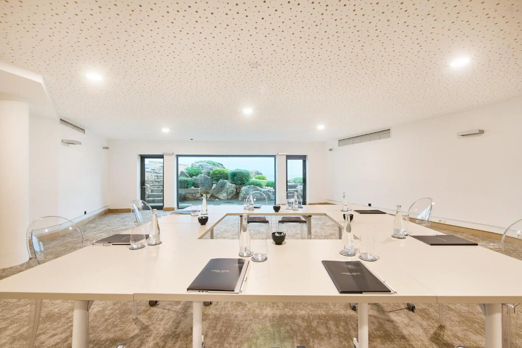 Meeting/conference room in Farol Hotel