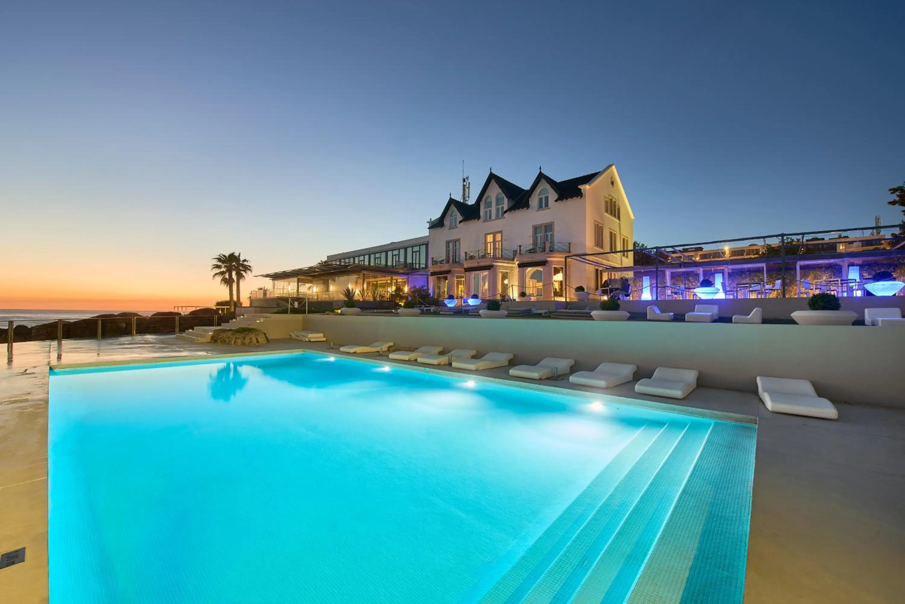 Property building in Farol Hotel