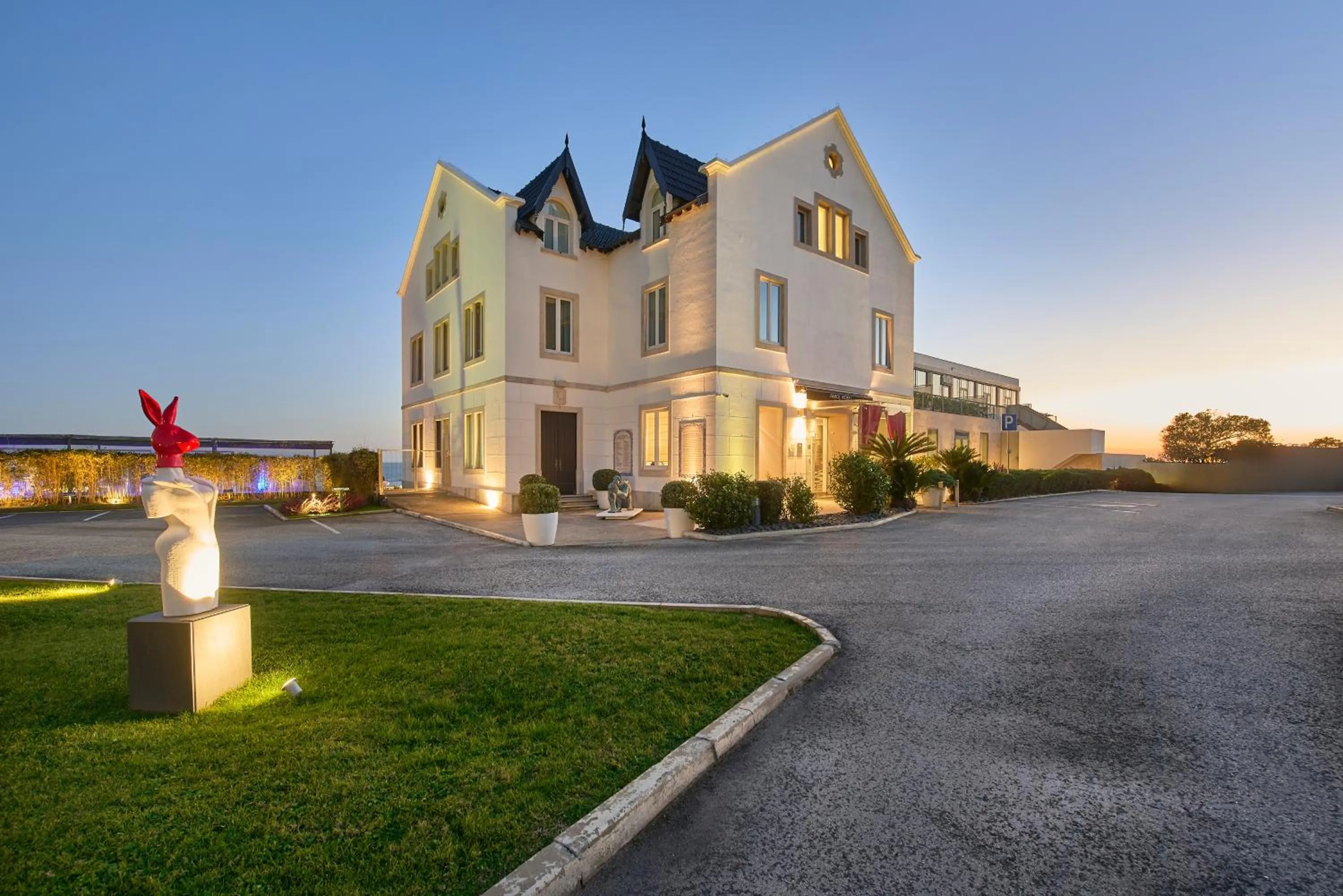 Property building in Farol Hotel