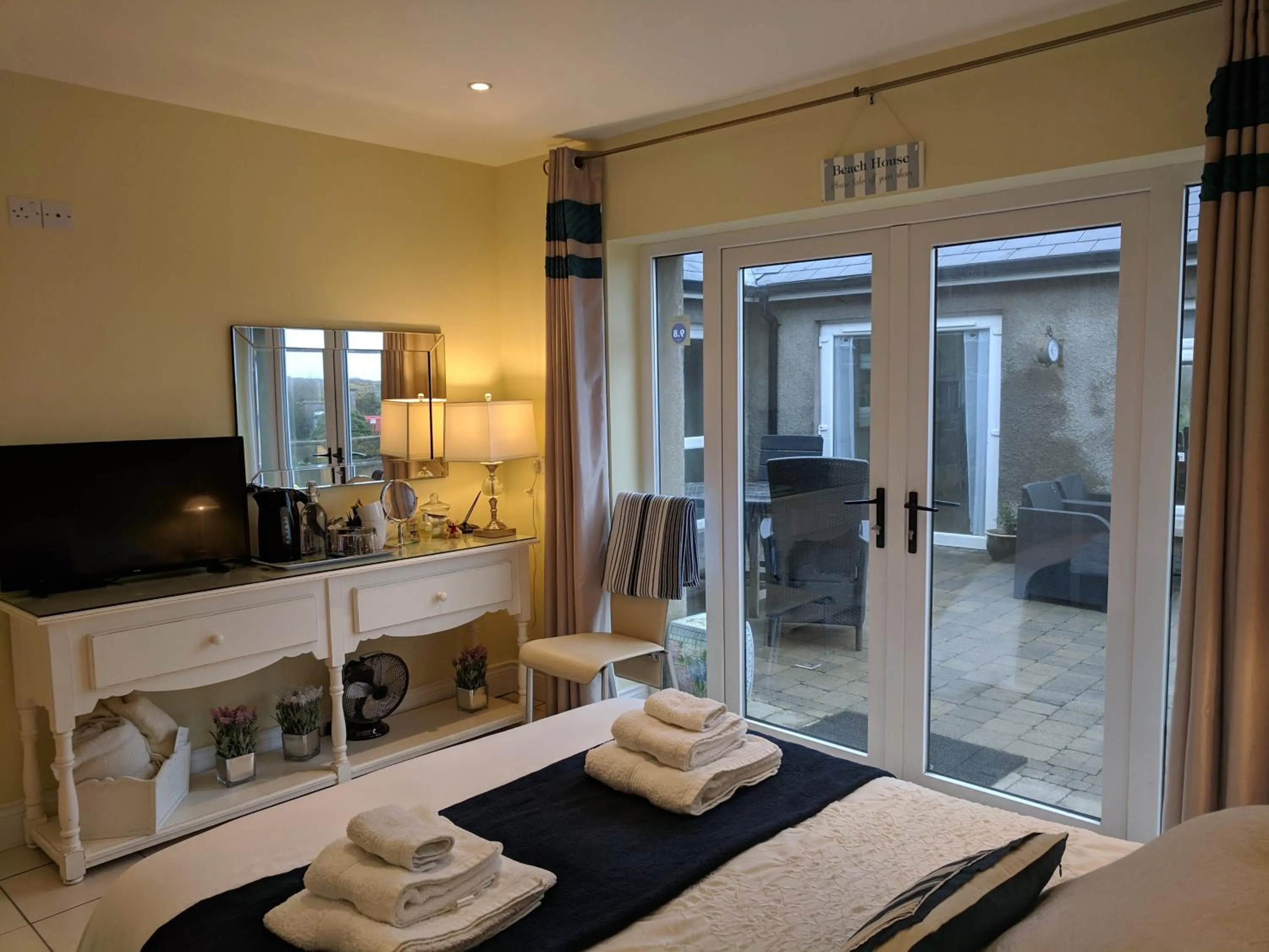 Photo of the whole room in The Garden Room, Portrush