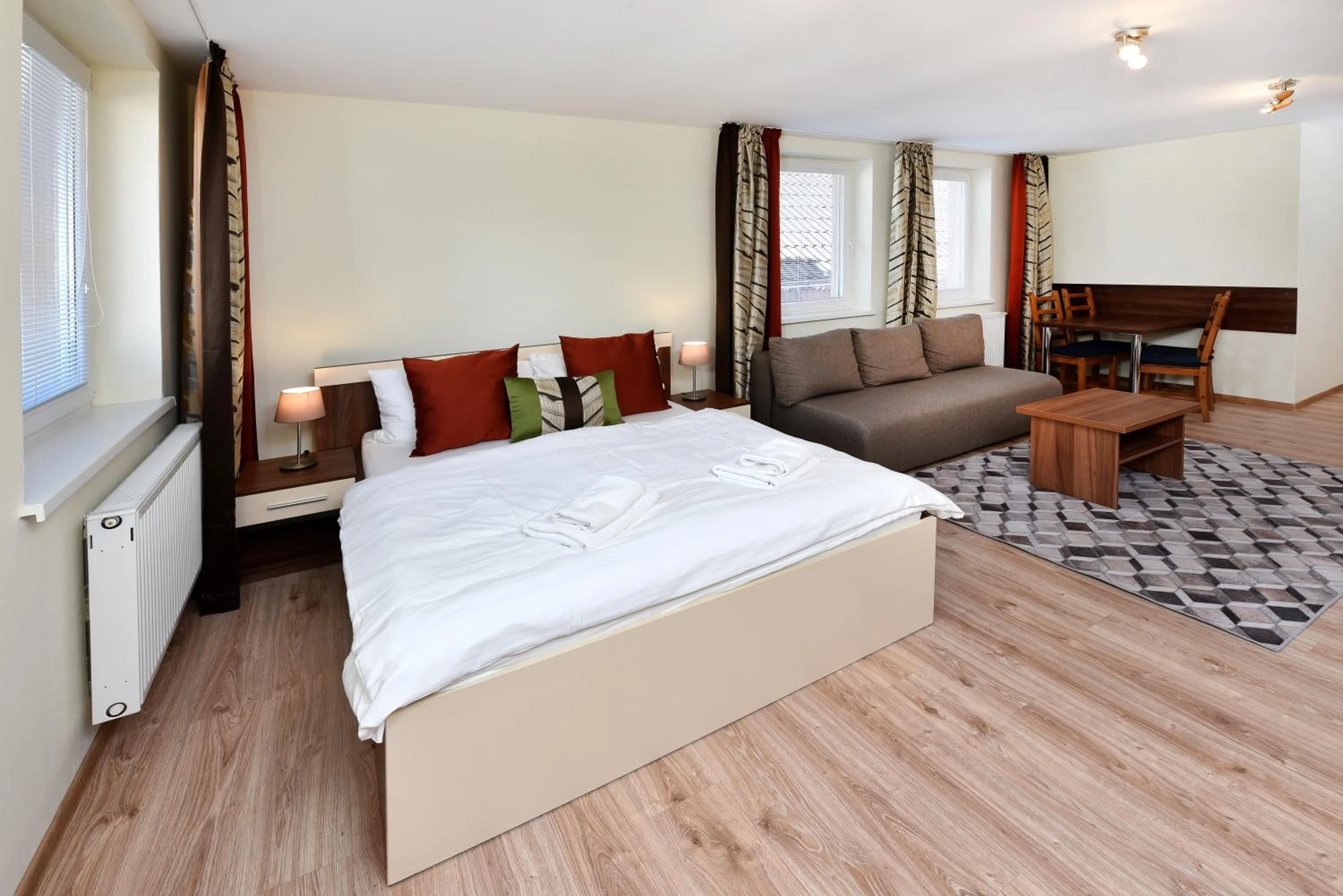 Living room, Bed in APLEND Vila Júlia