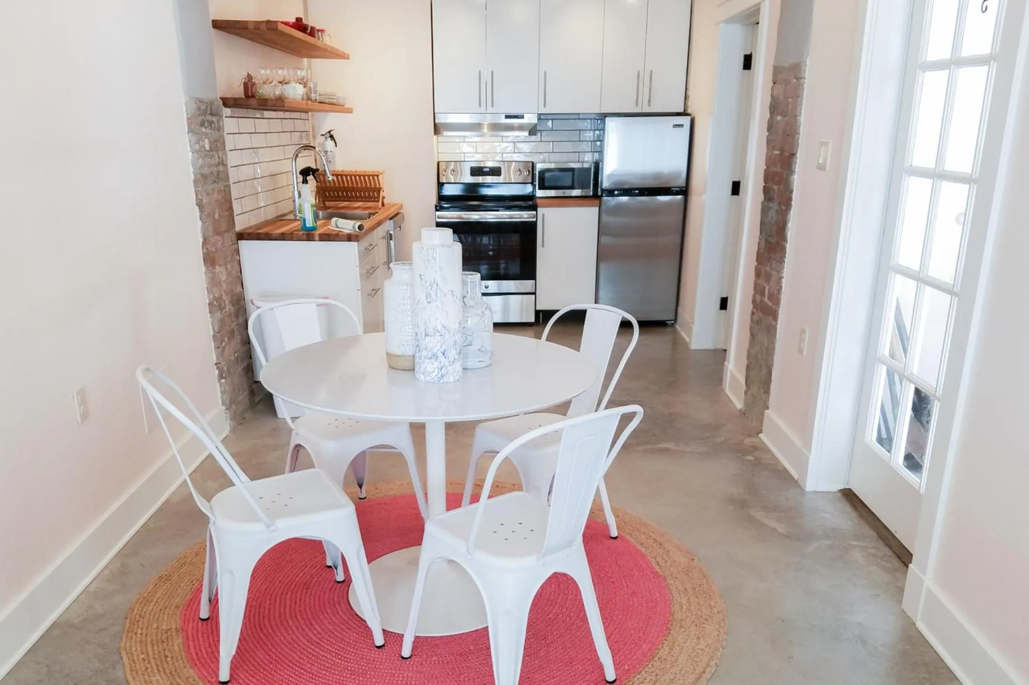 Kitchen or kitchenette in Abita Springs Hotel