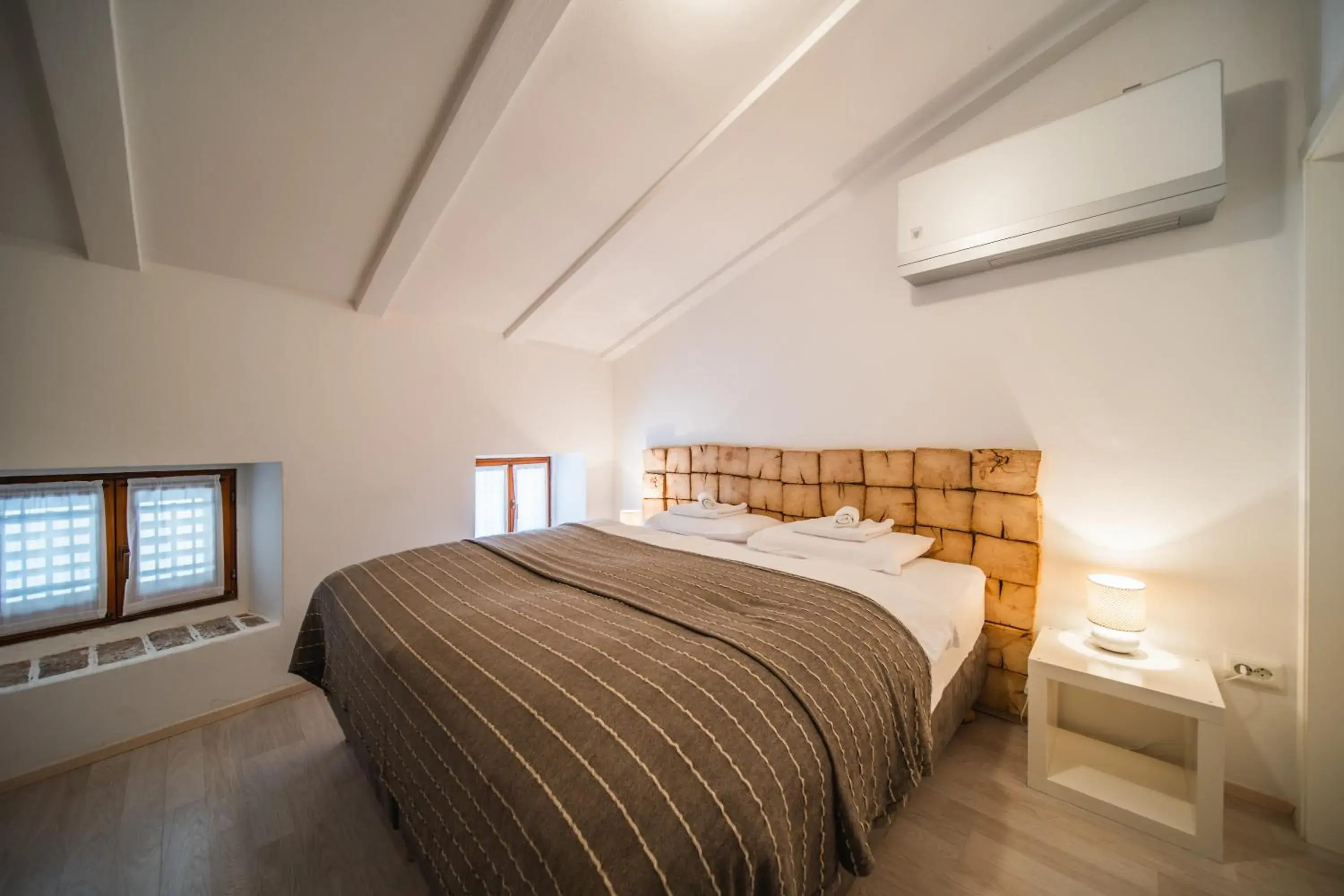 Double or Twin Room - Top Floor in Villa Borgo B&B Double or Twin Room - Top Floor in Villa Borgo B&B