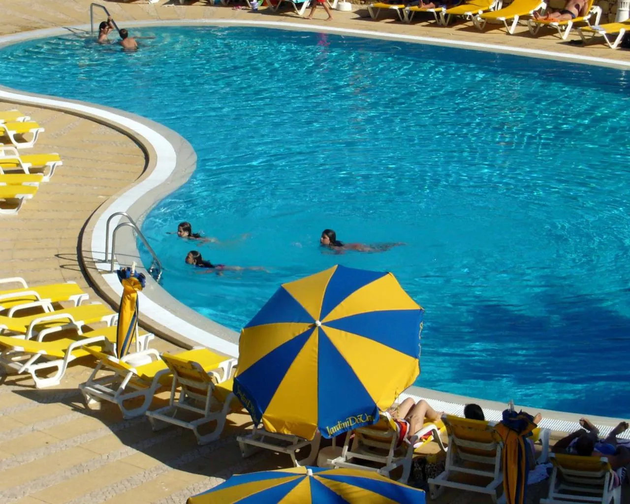 Swimming pool in Jardim do Vau