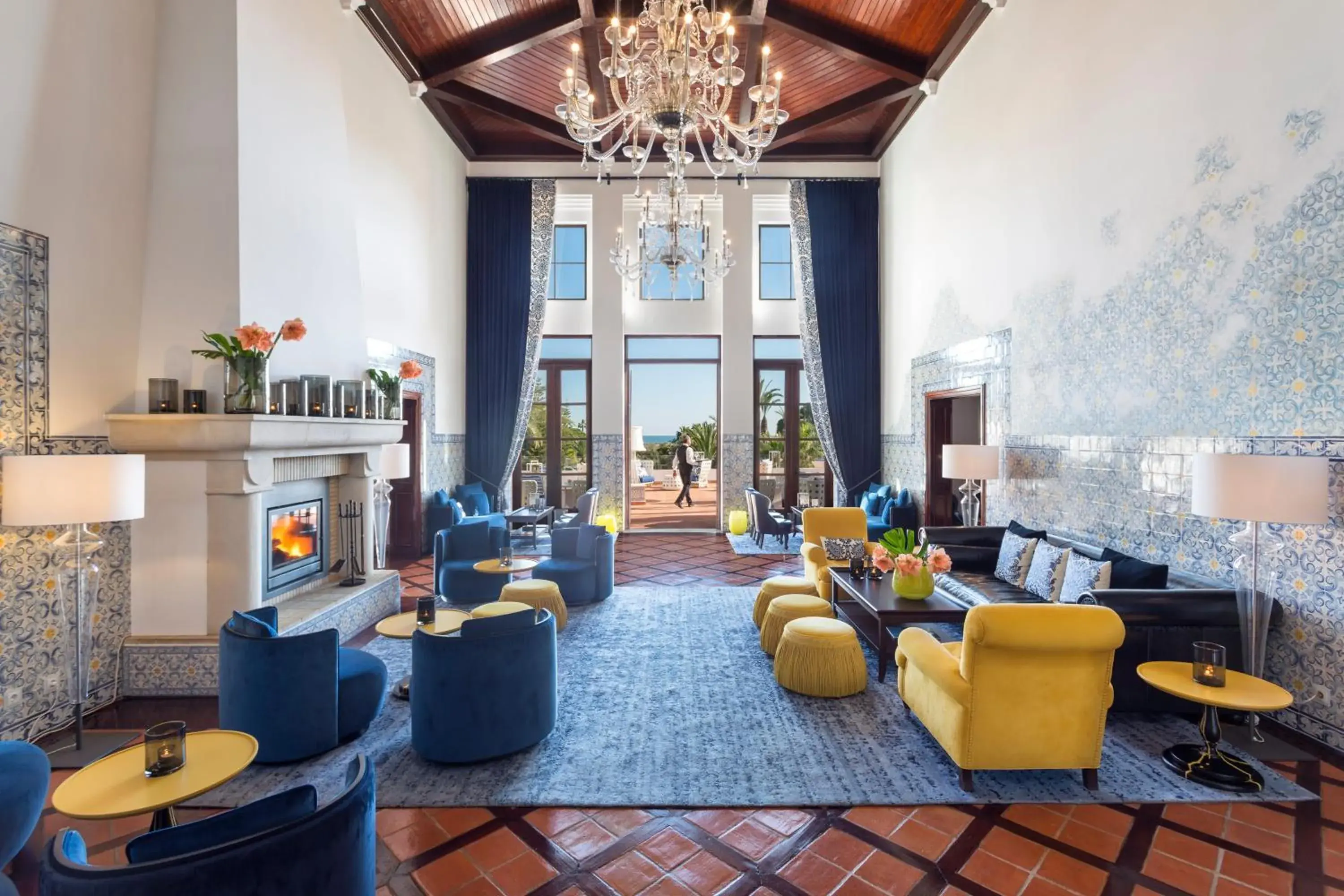 Property building in Vila Vita Parc Property building in Vila Vita Parc