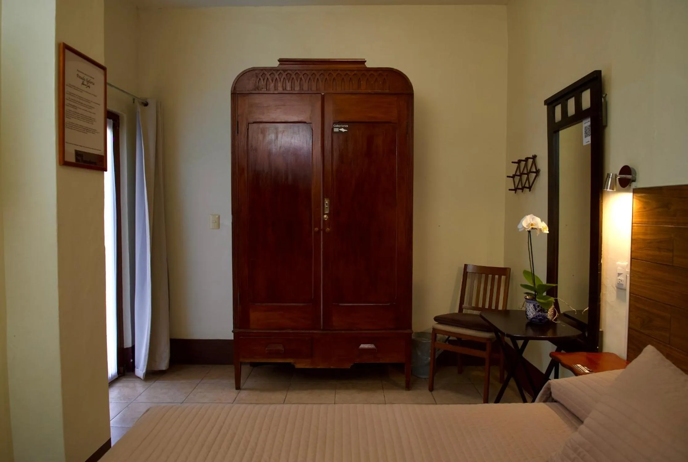 Bedroom, Bed in Posada Galeria Alberto Sedas