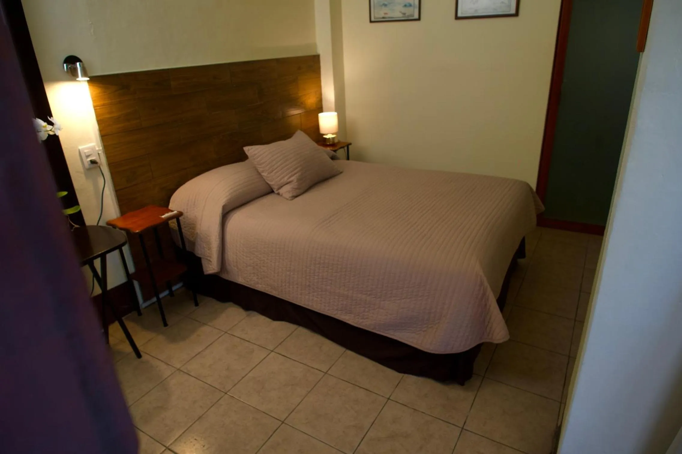 Bedroom, Bed in Posada Galeria Alberto Sedas