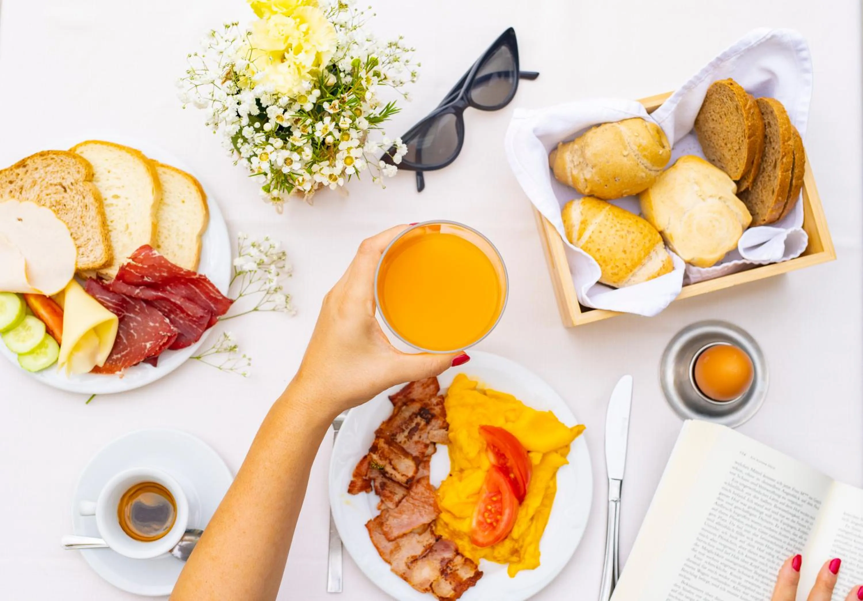 Breakfast in Hotel Ariston
