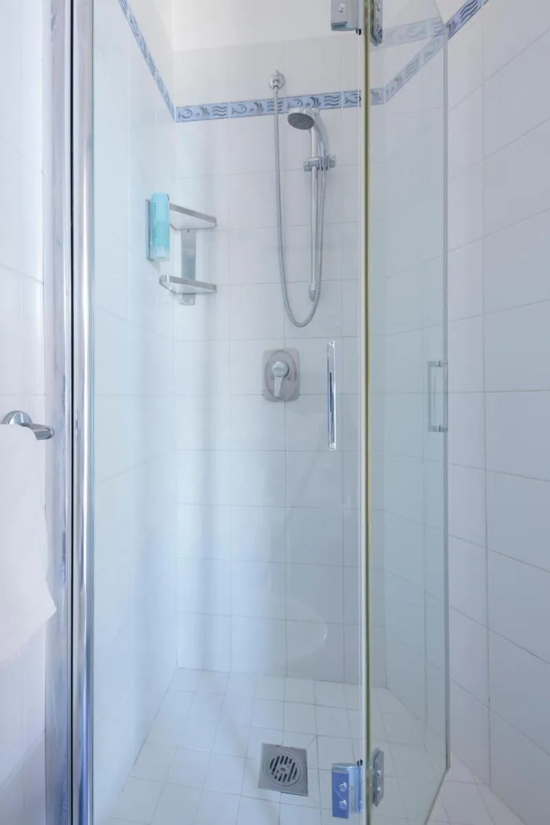 Bathroom in Hotel Ariston