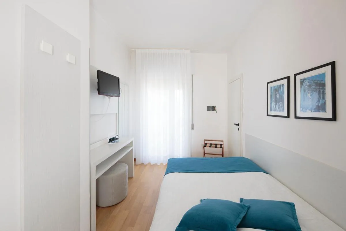 Bedroom, Bed in Hotel Ariston