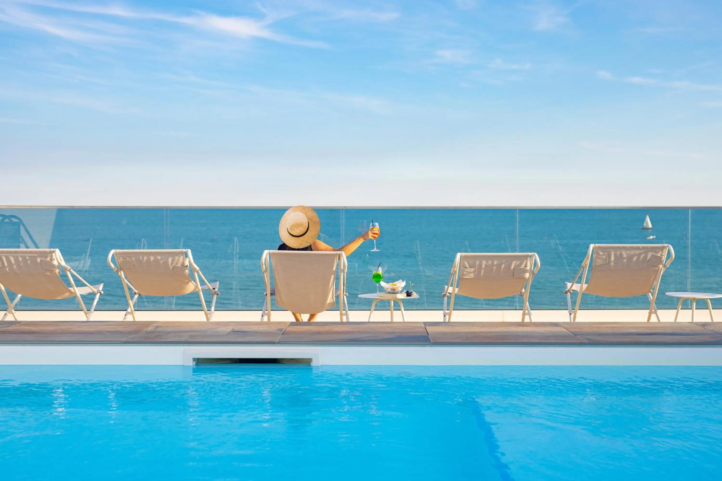 Swimming pool in Hotel Ariston