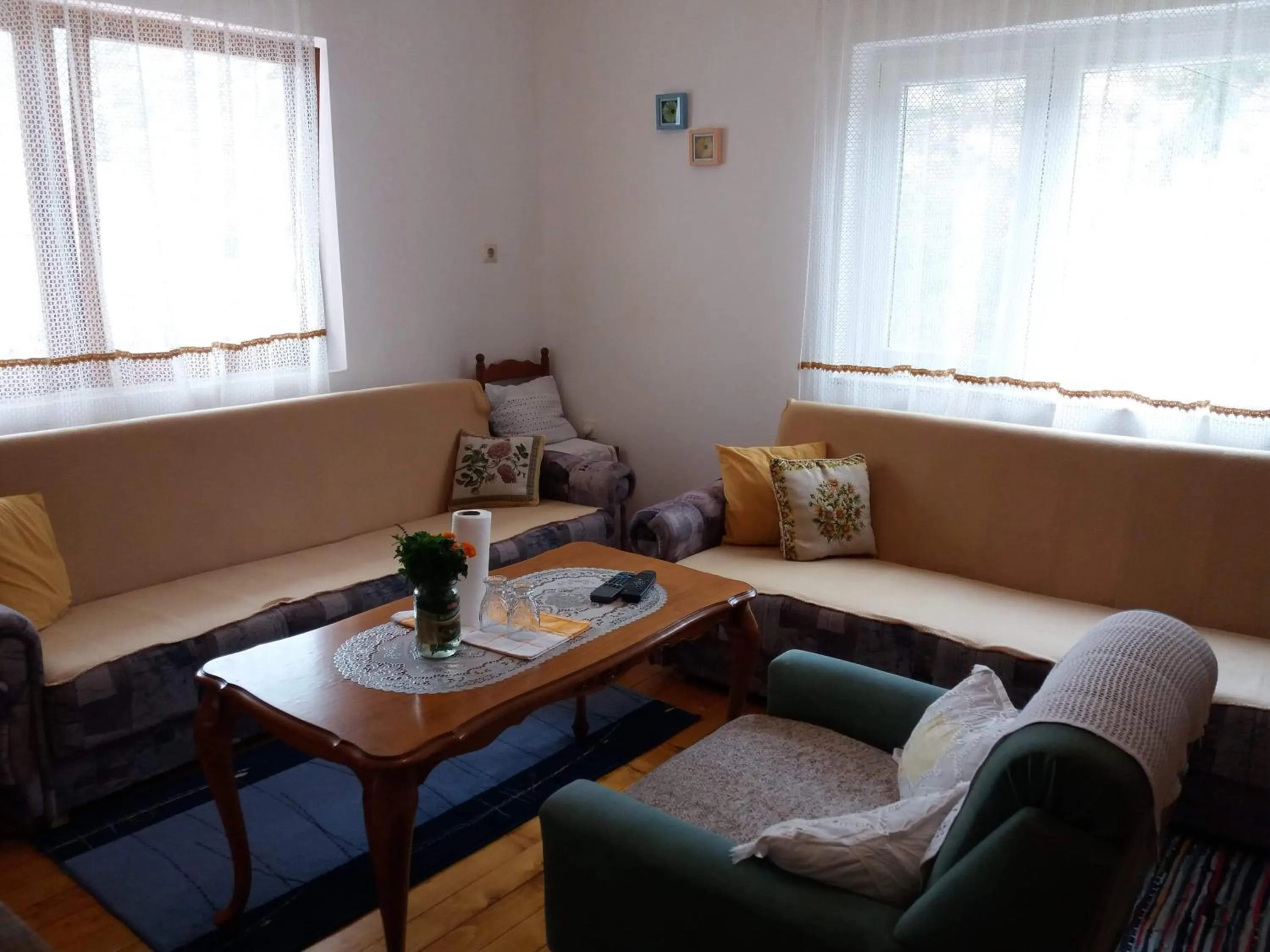 Twin Room with Mountain View in Room at Grandma's Fatima