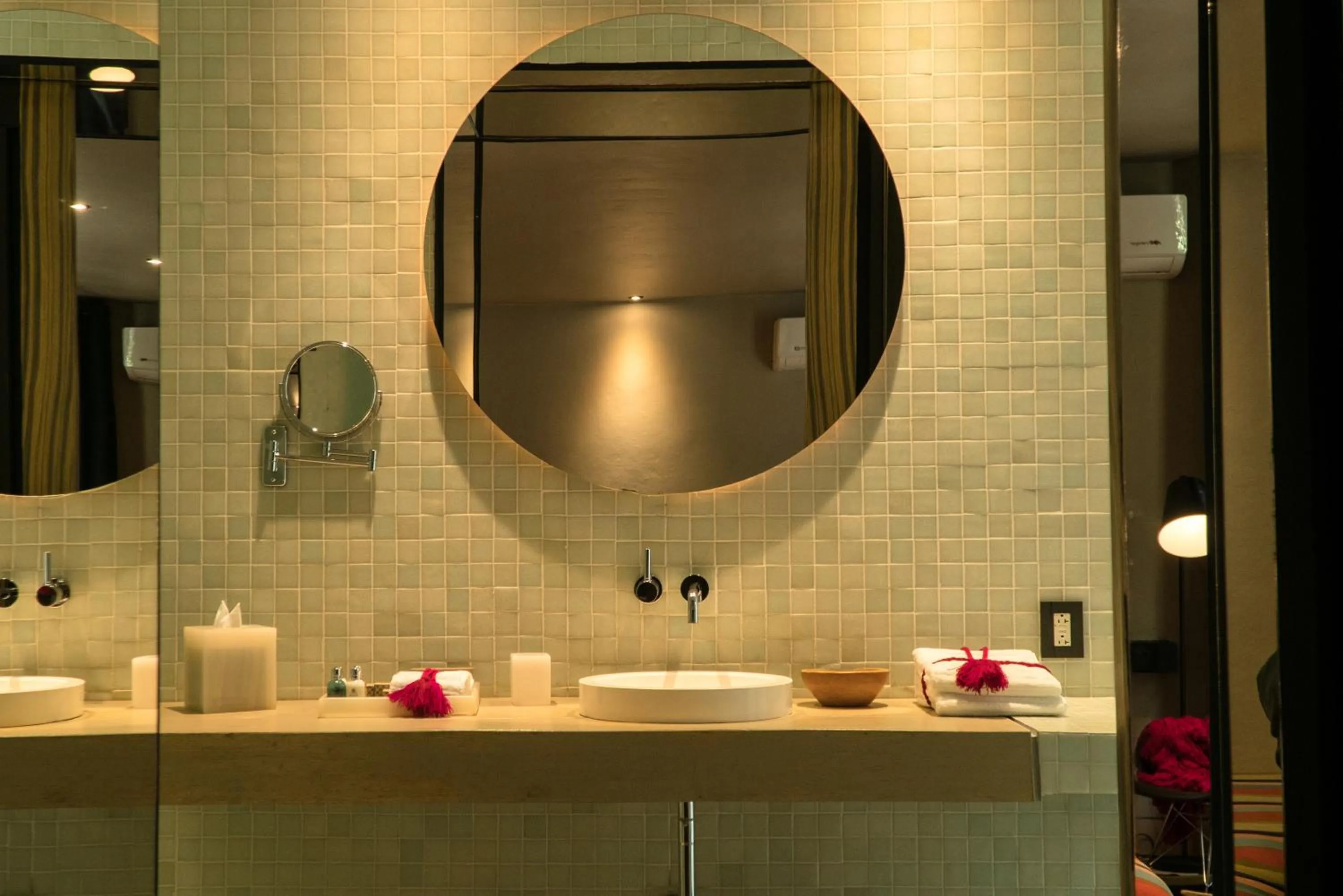 Bathroom in Hotel Bo