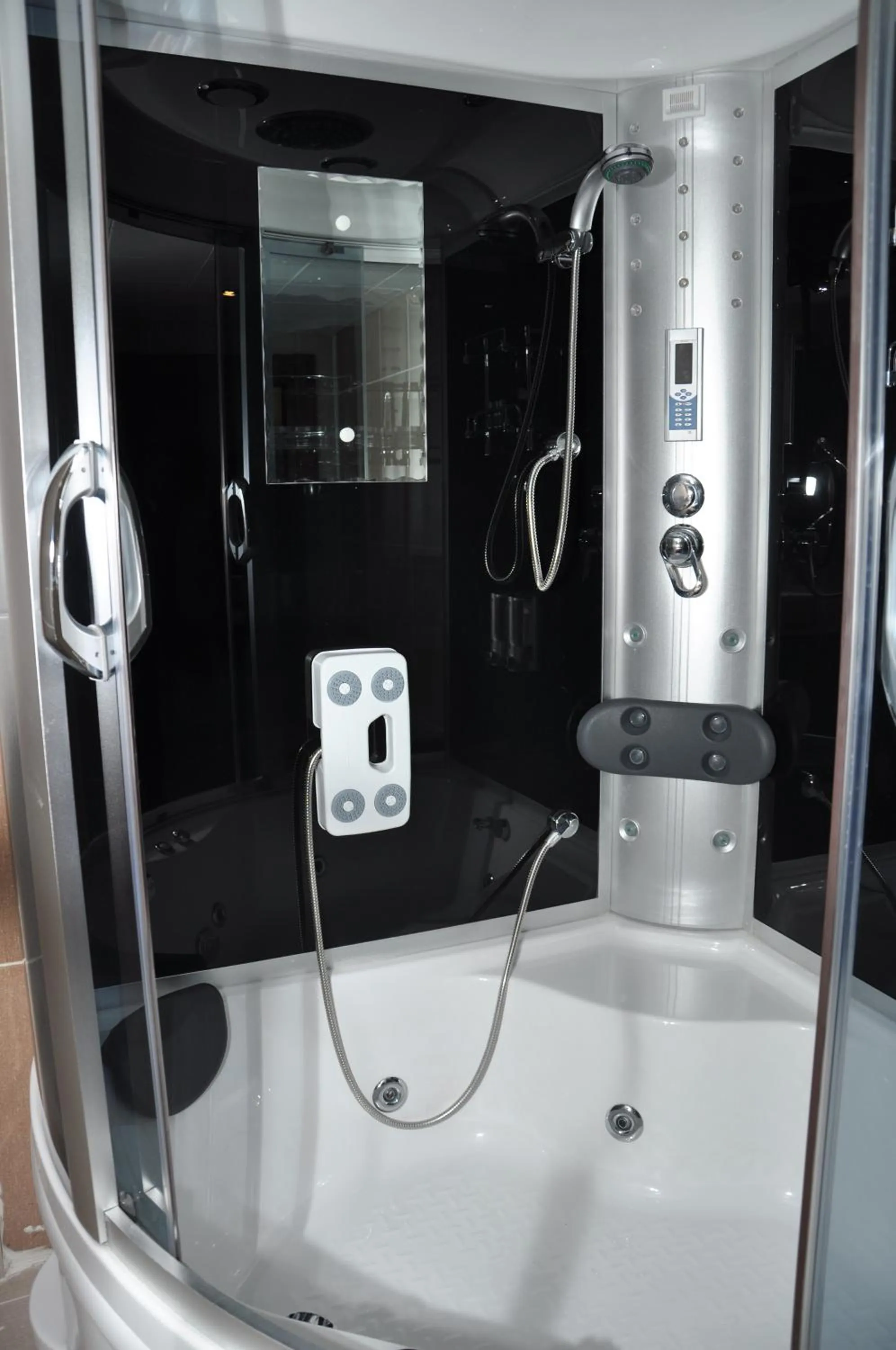 Bathroom in Simre Hotel