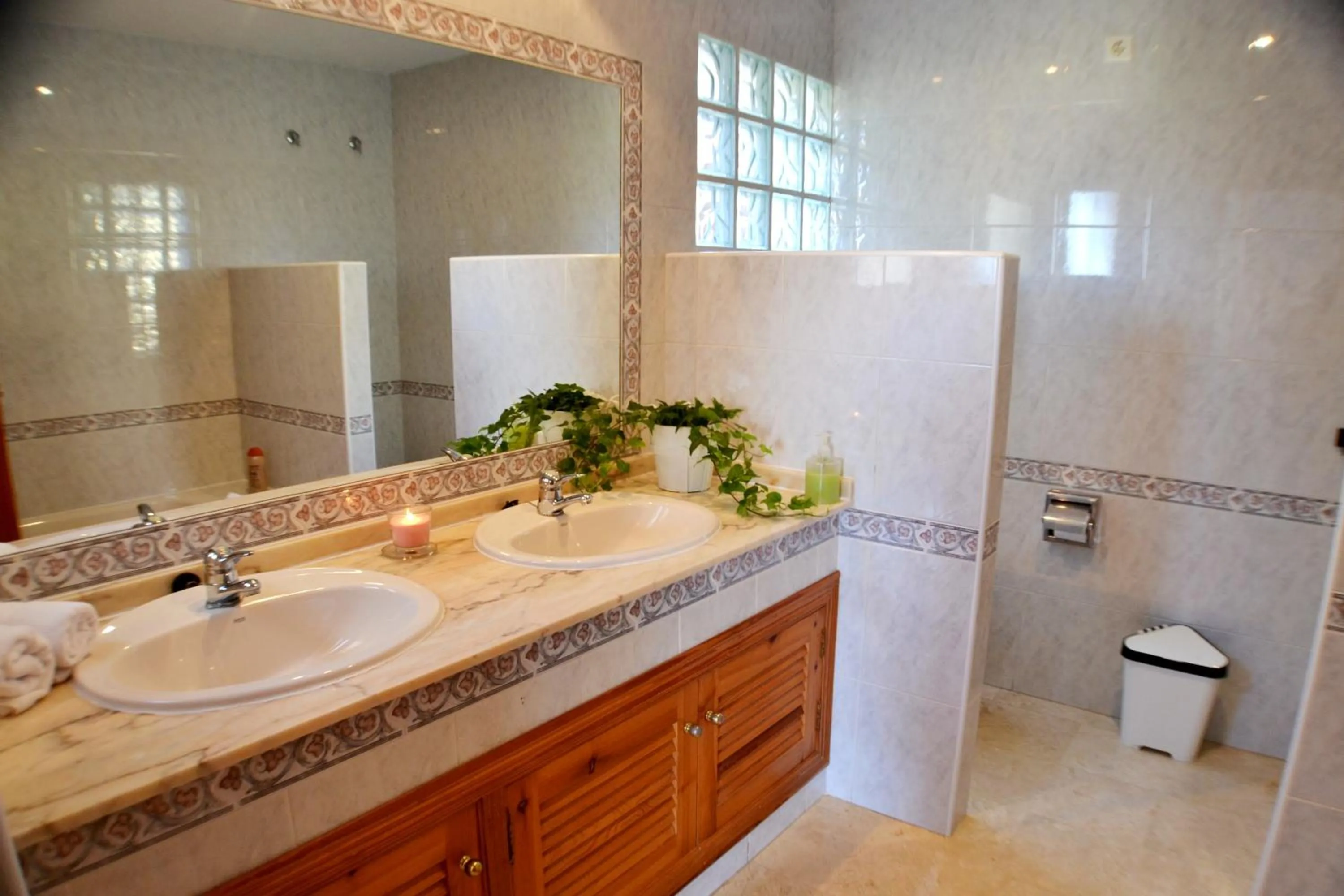 Shower in Montemares Golf Luxury Villas & Apartments at La Manga Club
