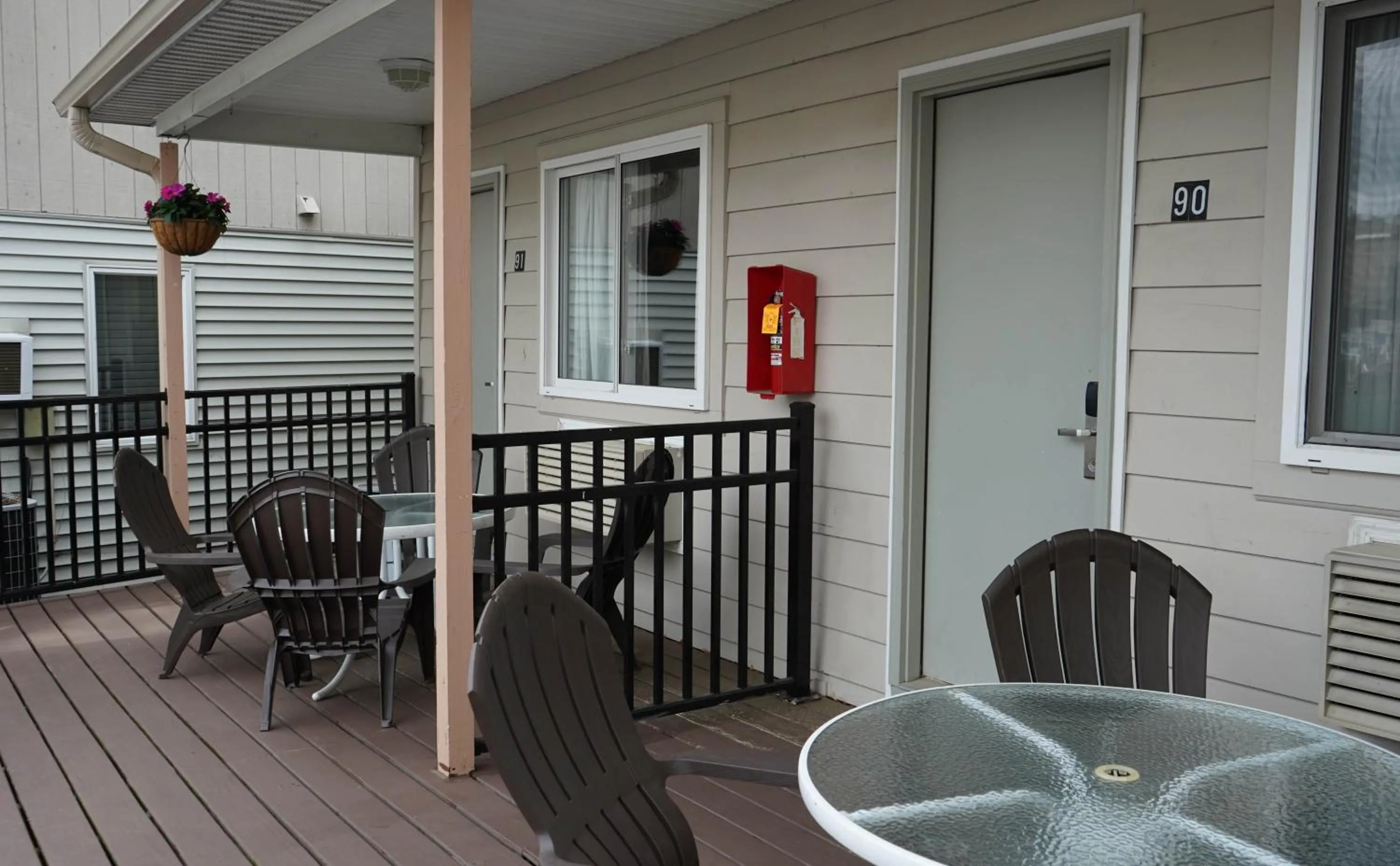 Seating area in Marine Village Resort