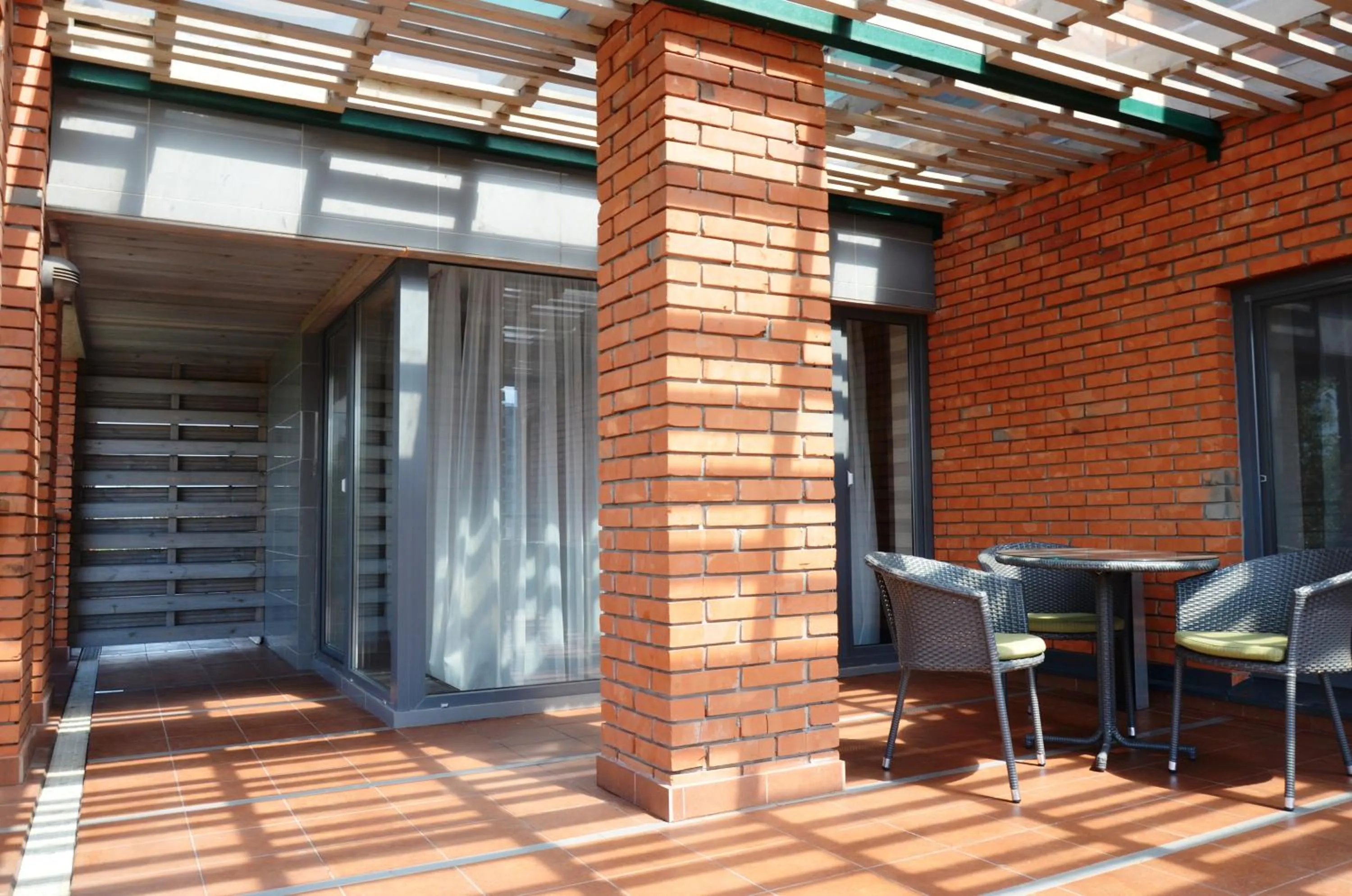 Day in Villa Four Rooms