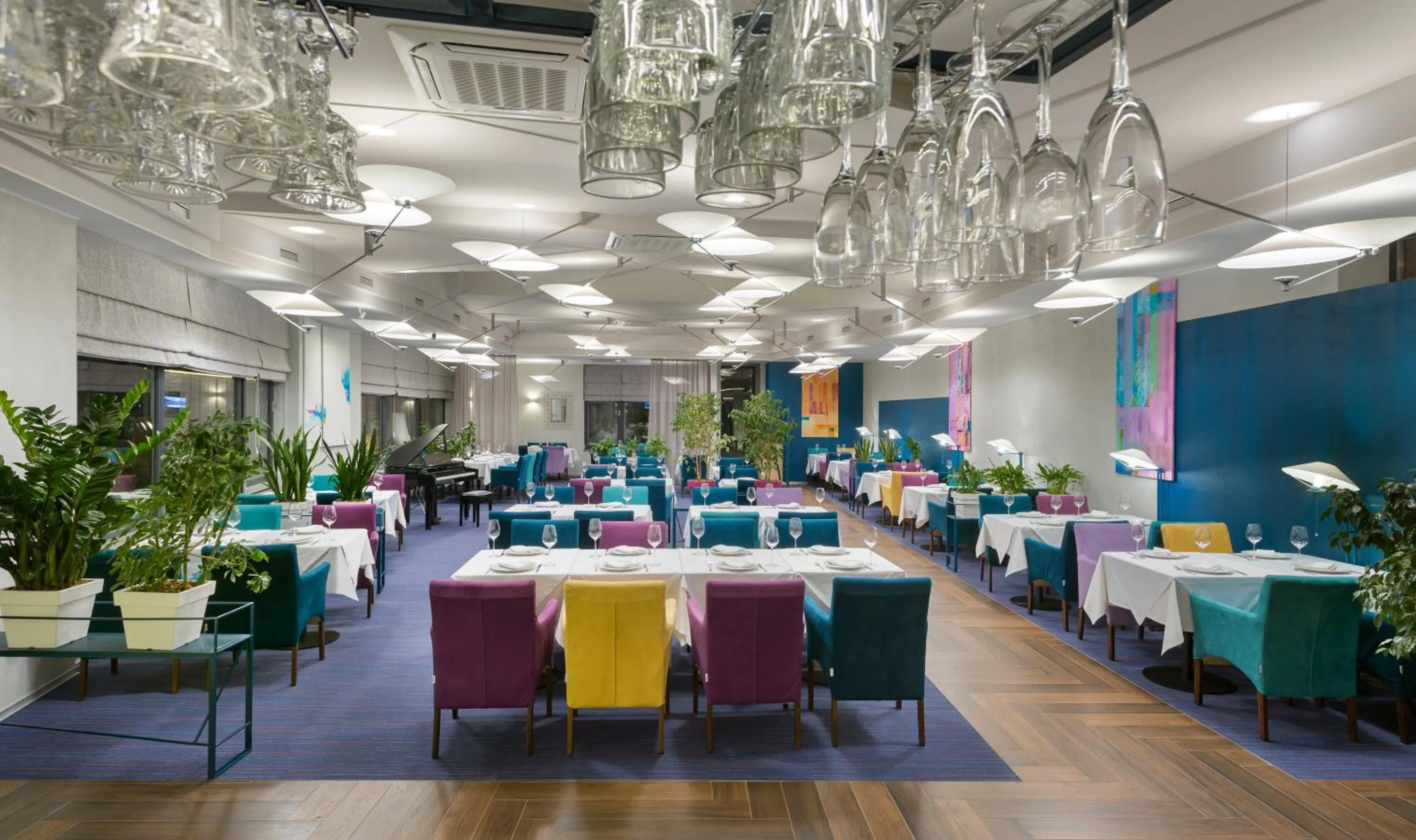 Banquet/Function facilities in Villa Four Rooms