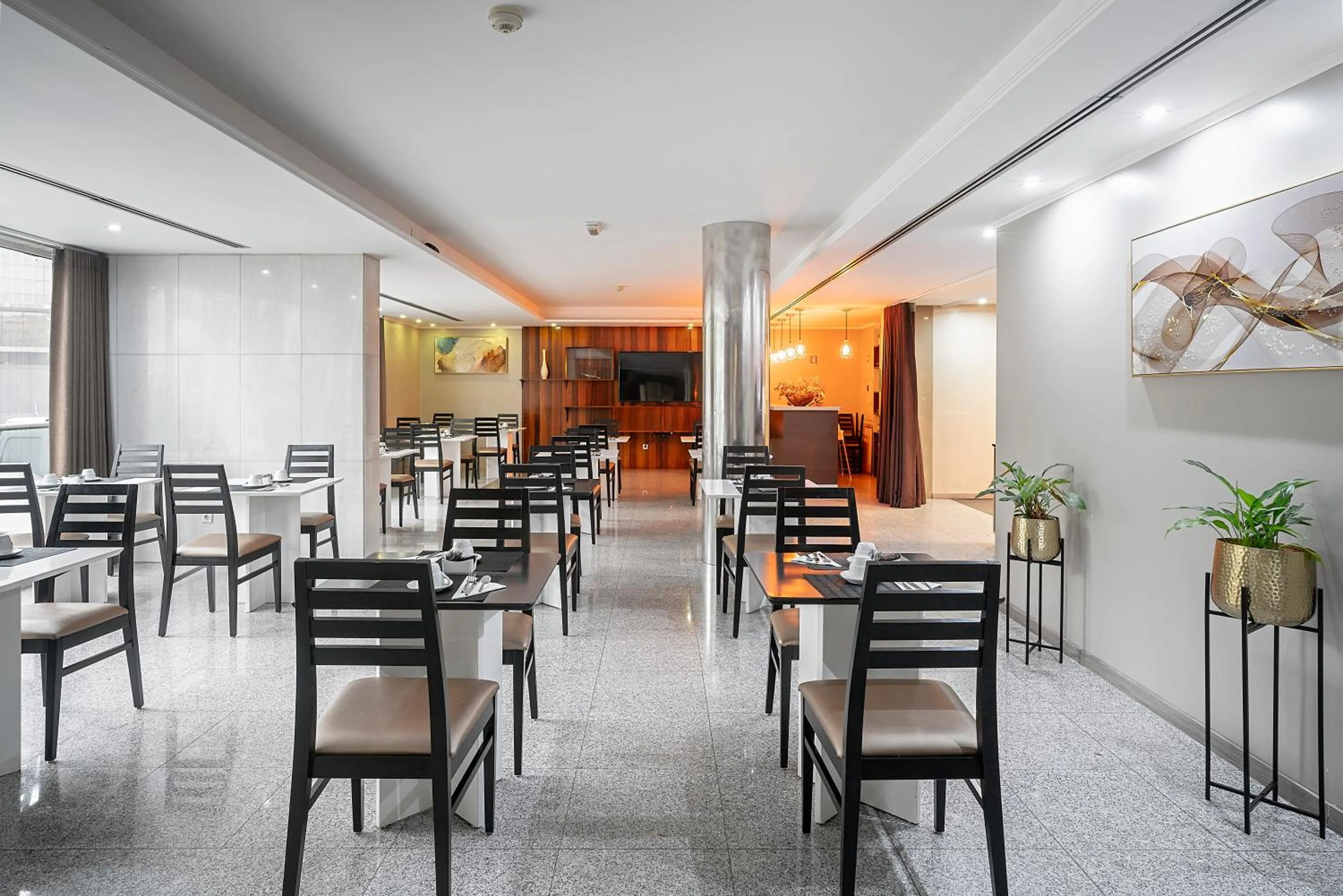 Buffet breakfast in Hotel Estacão - Braga