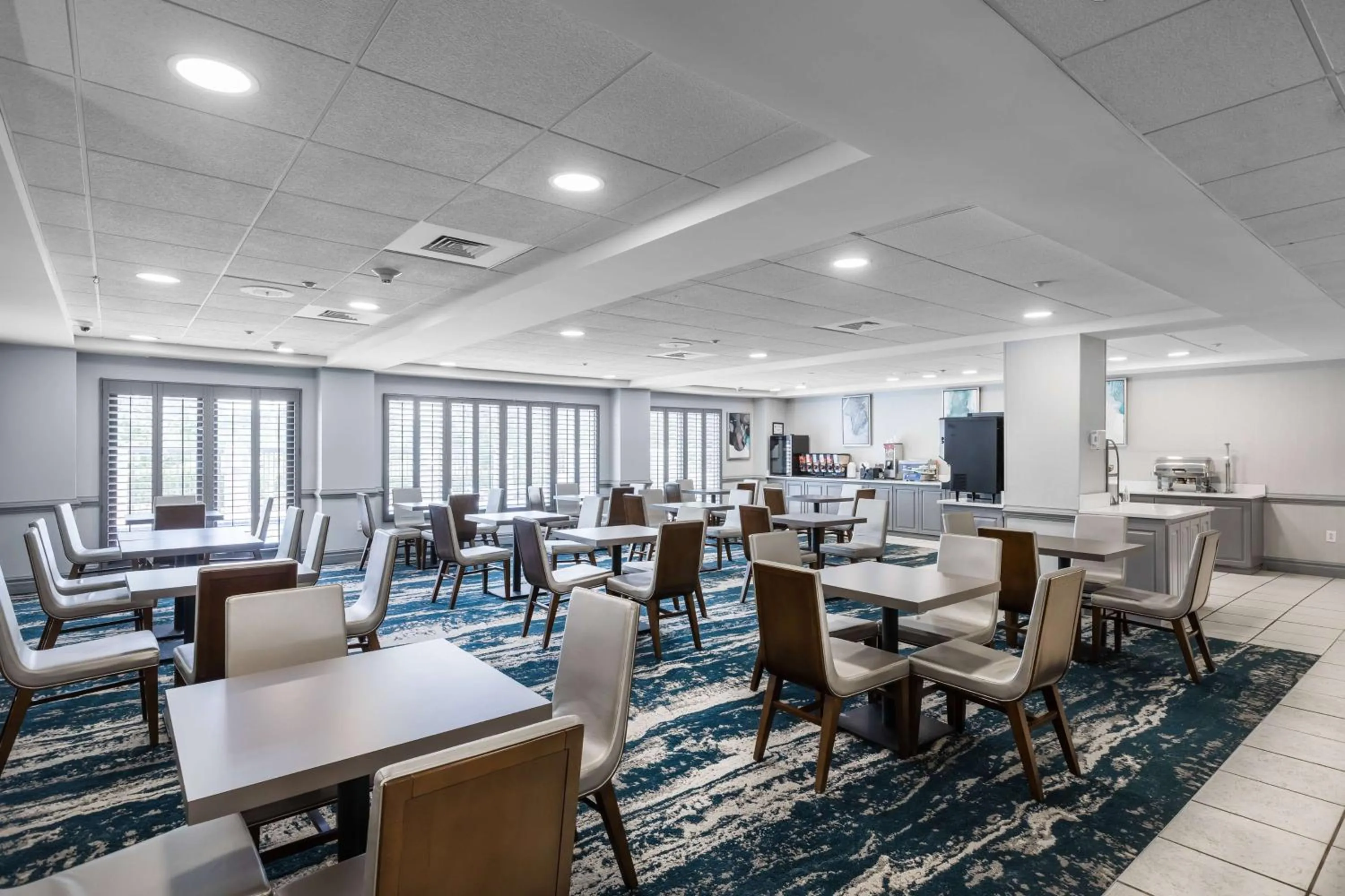 Breakfast in Wingate by Wyndham Charlotte Concord Mills/Speedway