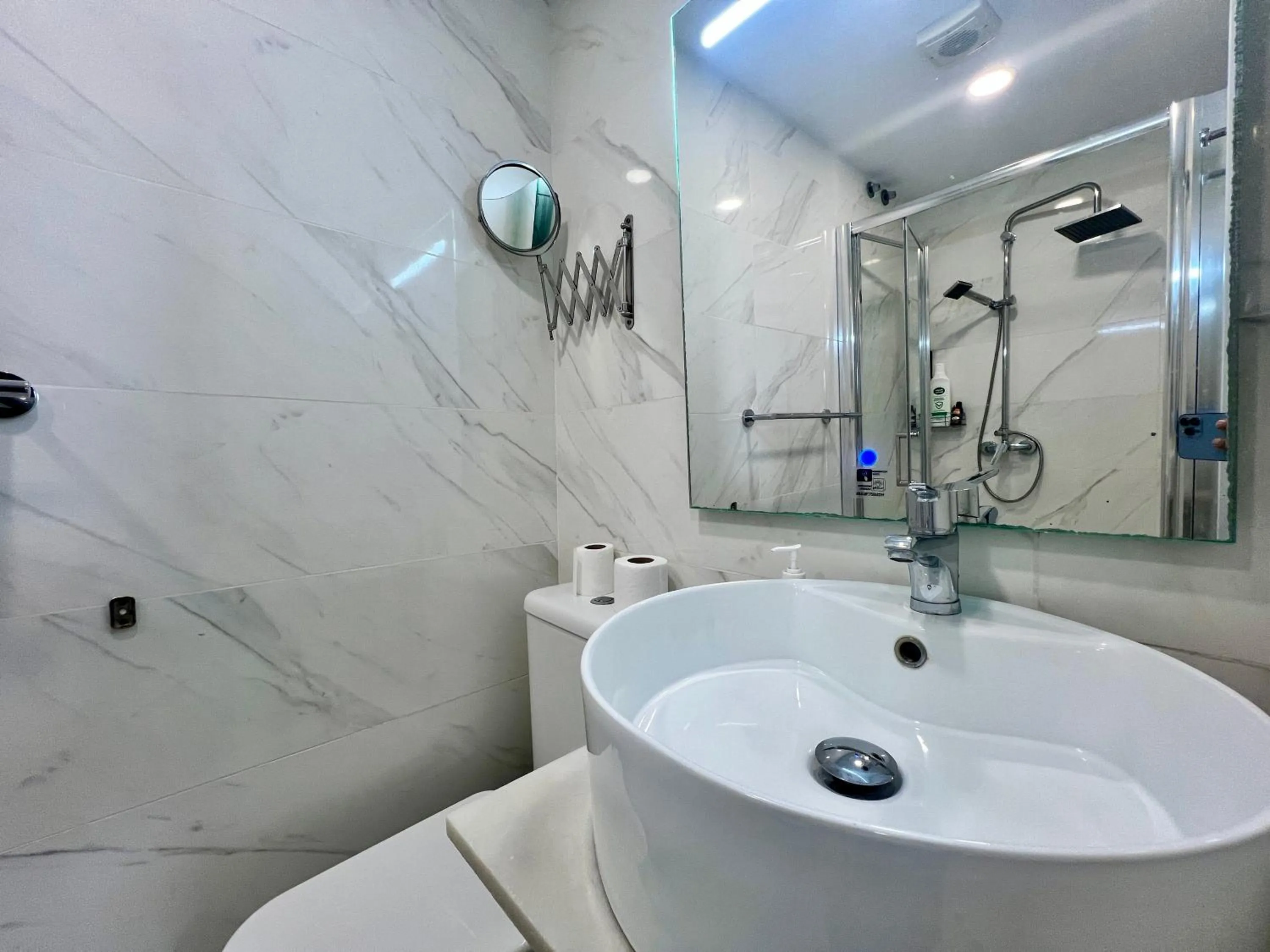 Shower in Boutique Princesa