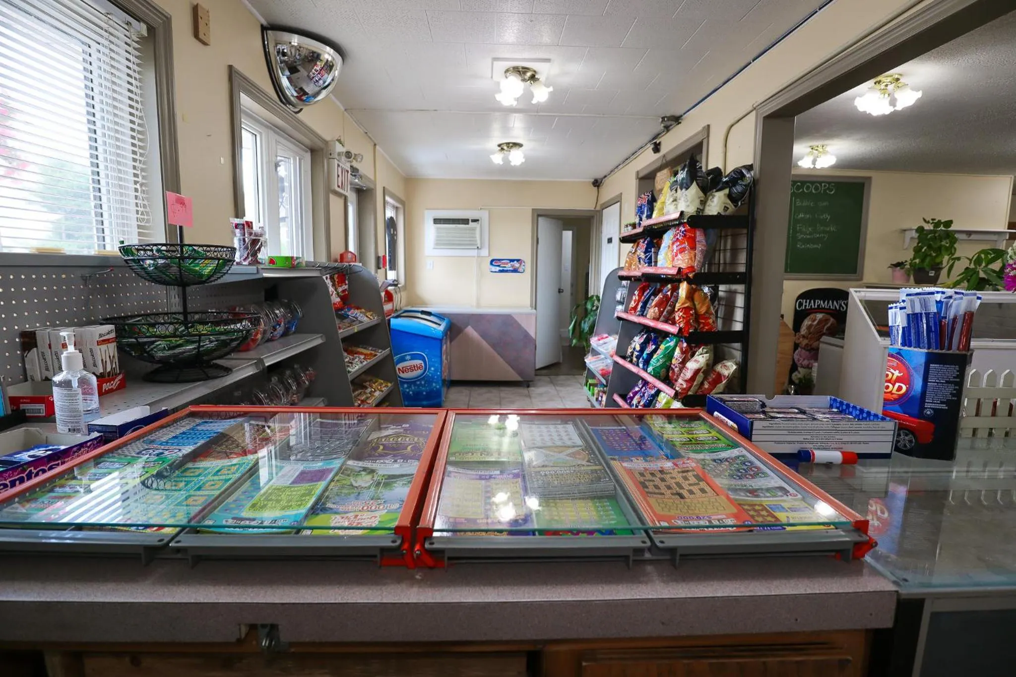 On-site shops in Atlantic Motel