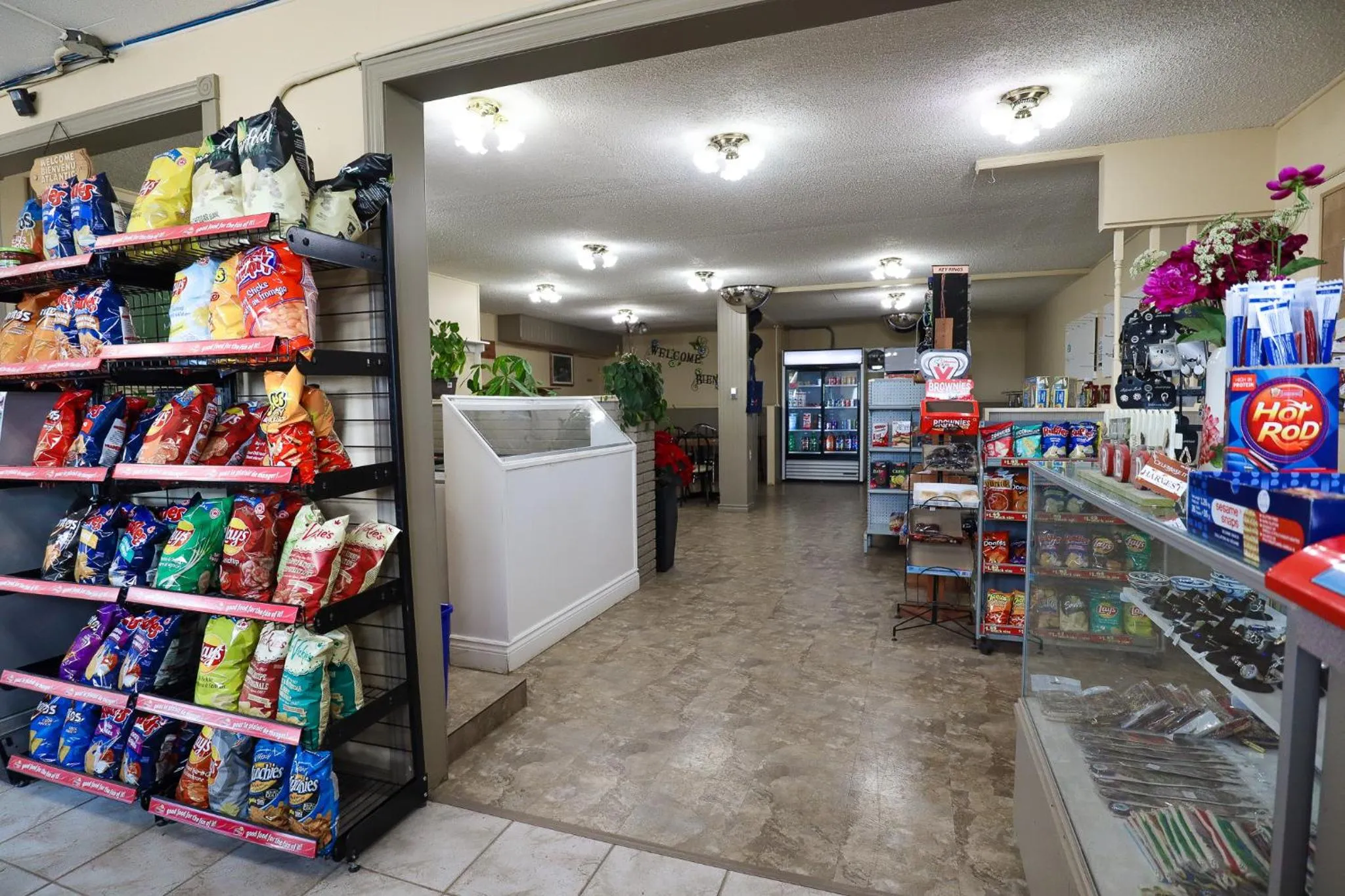 On-site shops in Atlantic Motel