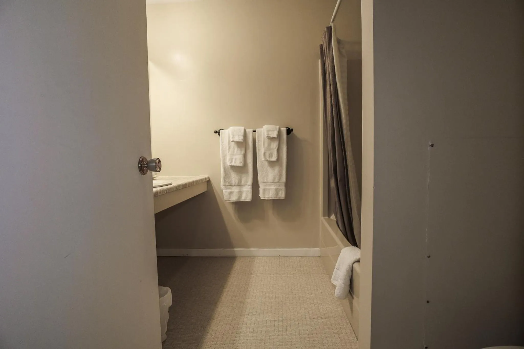 Bathroom in Atlantic Motel