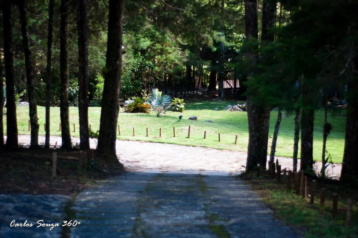 Garden in Pousada Cabanas da Serra Lumiar