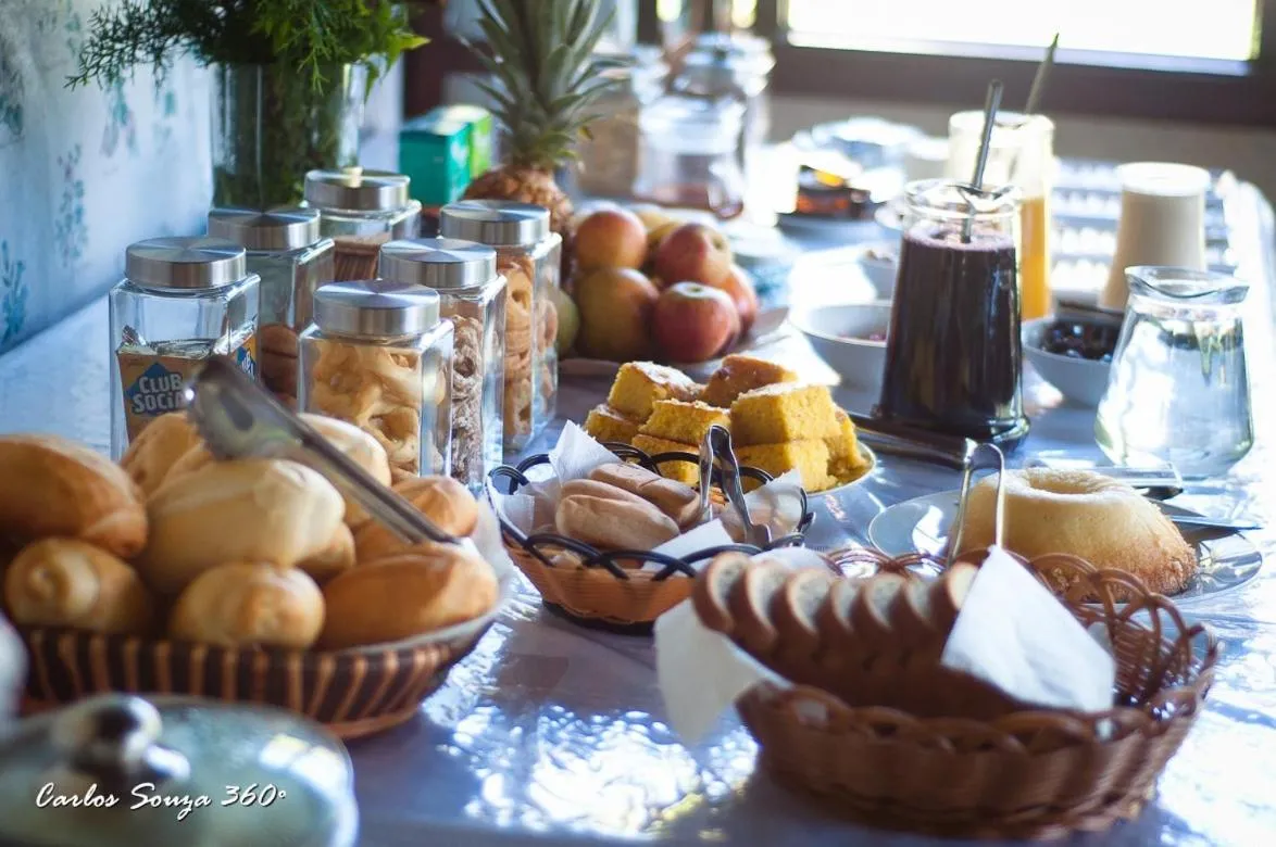 Breakfast in Pousada Cabanas da Serra Lumiar