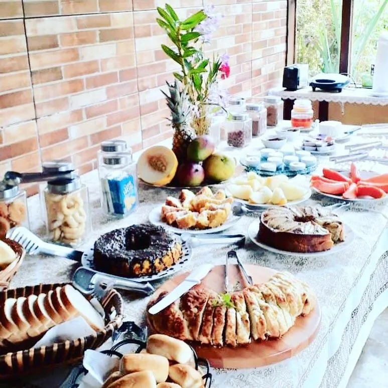 Breakfast in Pousada Cabanas da Serra Lumiar