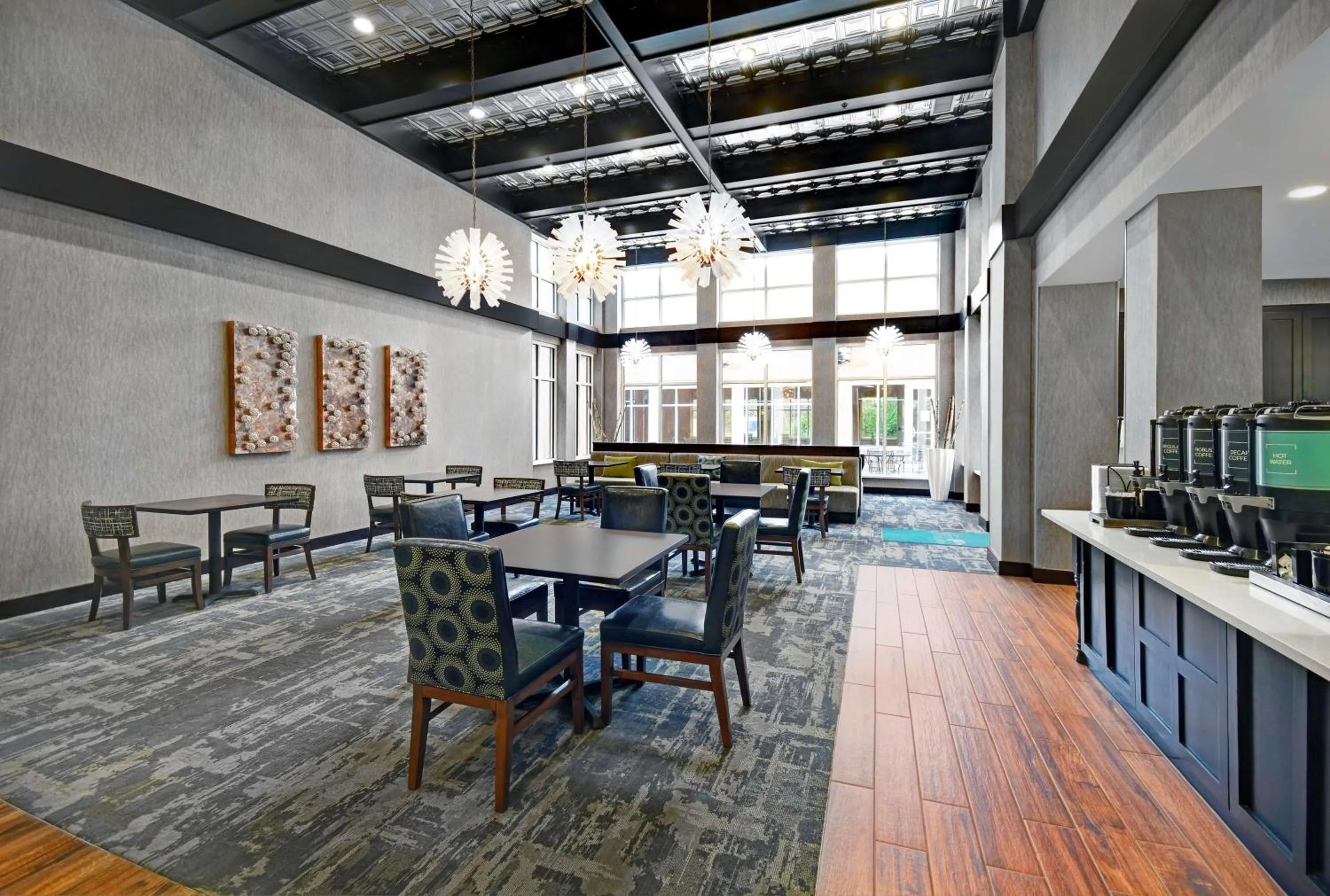 Restaurant/places to eat in Homewood Suites - Doylestown