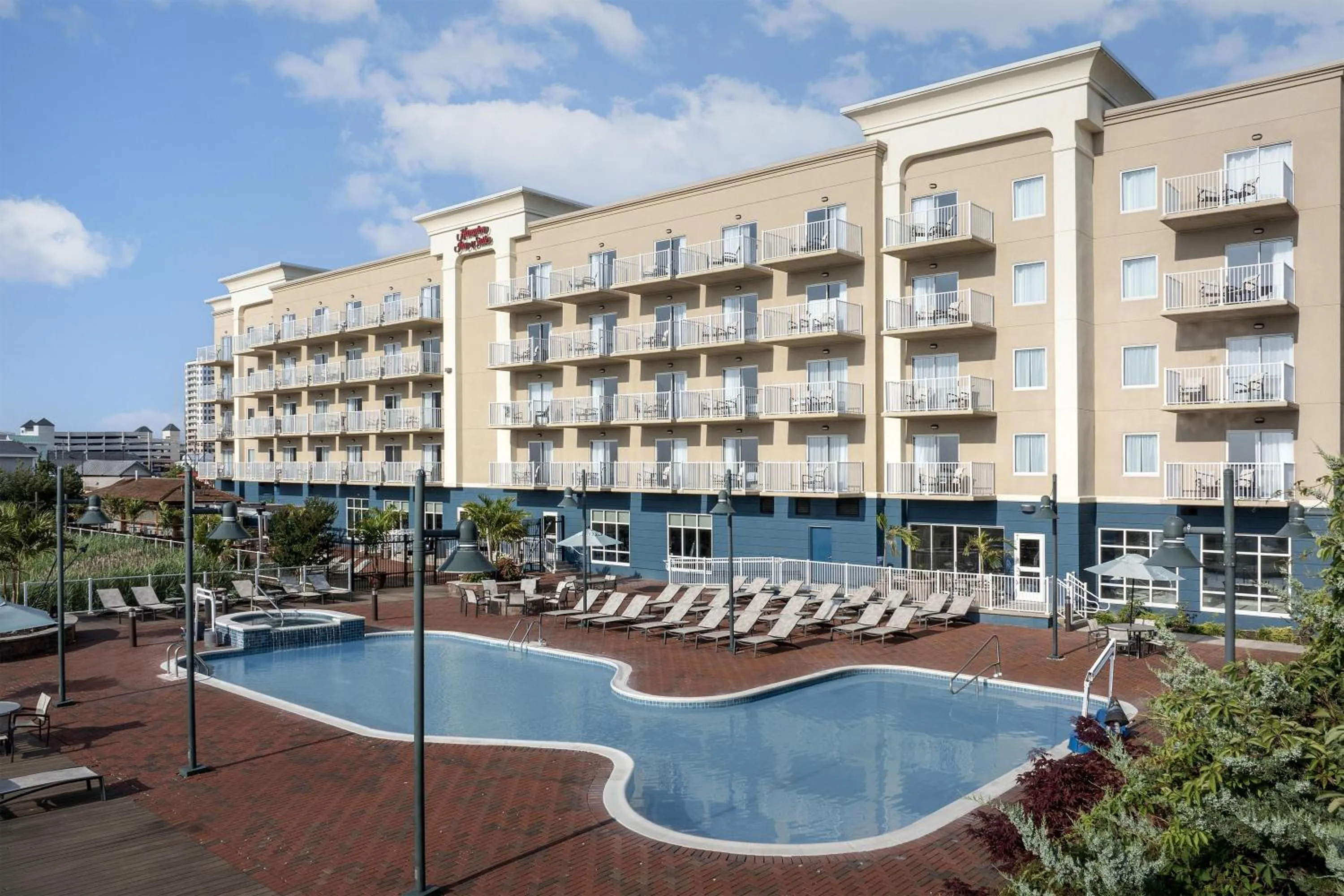 Pool view in Hampton Inn & Suites Ocean City Bayfront-Convention Center
