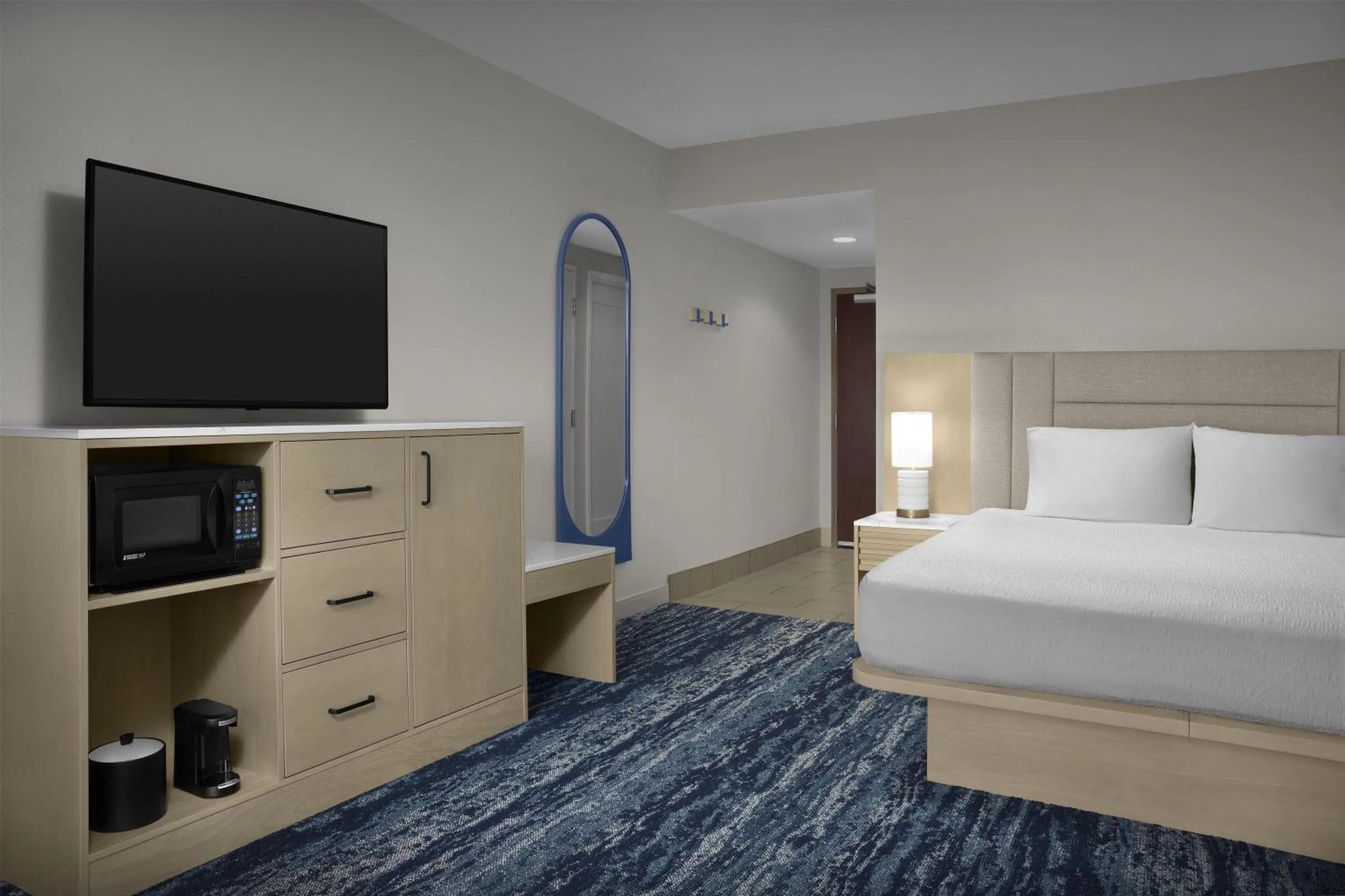 Bed in Hampton Inn & Suites Ocean City Bayfront-Convention Center