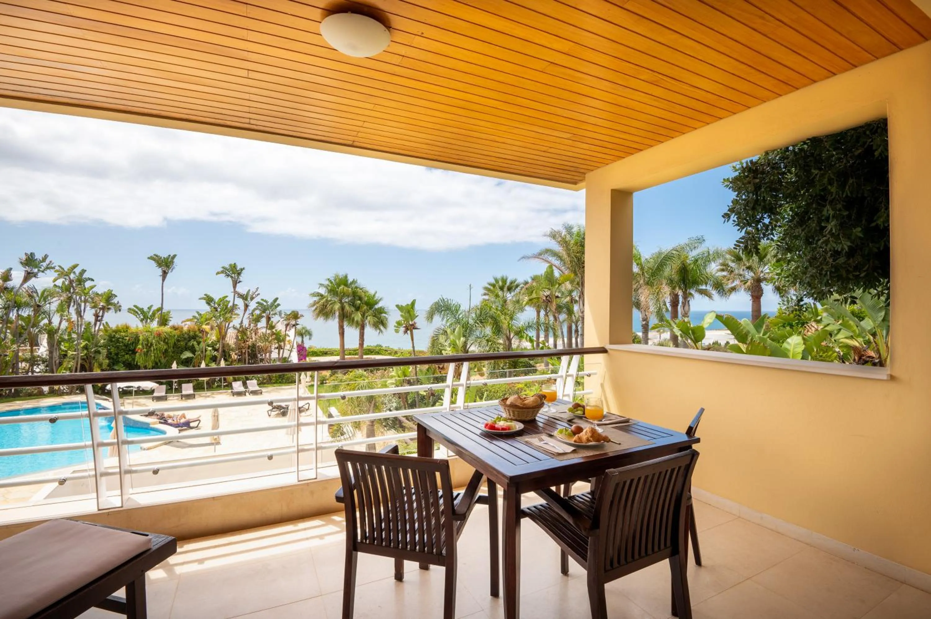Balcony/Terrace in Vila Luz