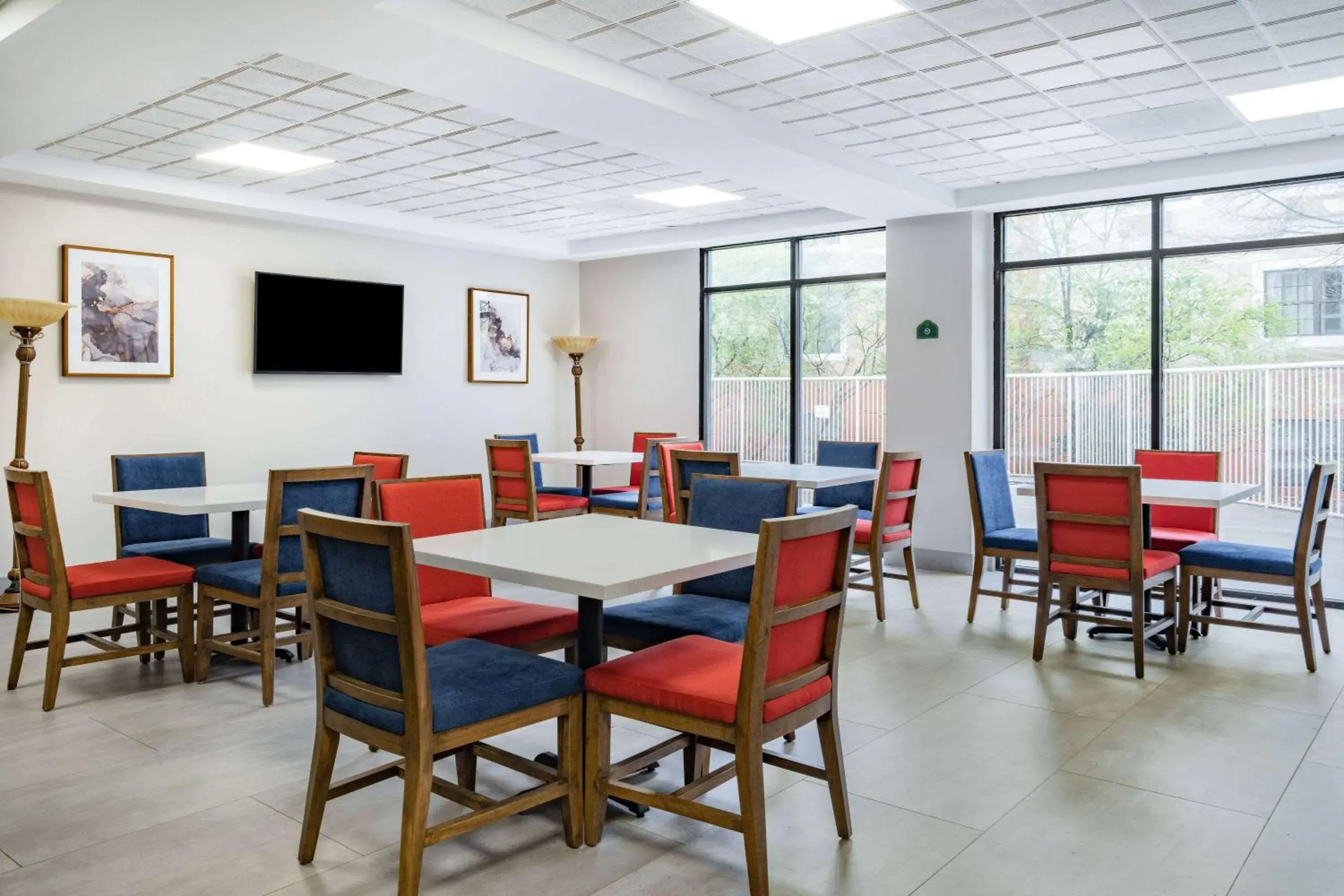 Breakfast in Wingate by Wyndham Atlanta-Duluth Breakfast in Wingate by Wyndham Atlanta-Duluth