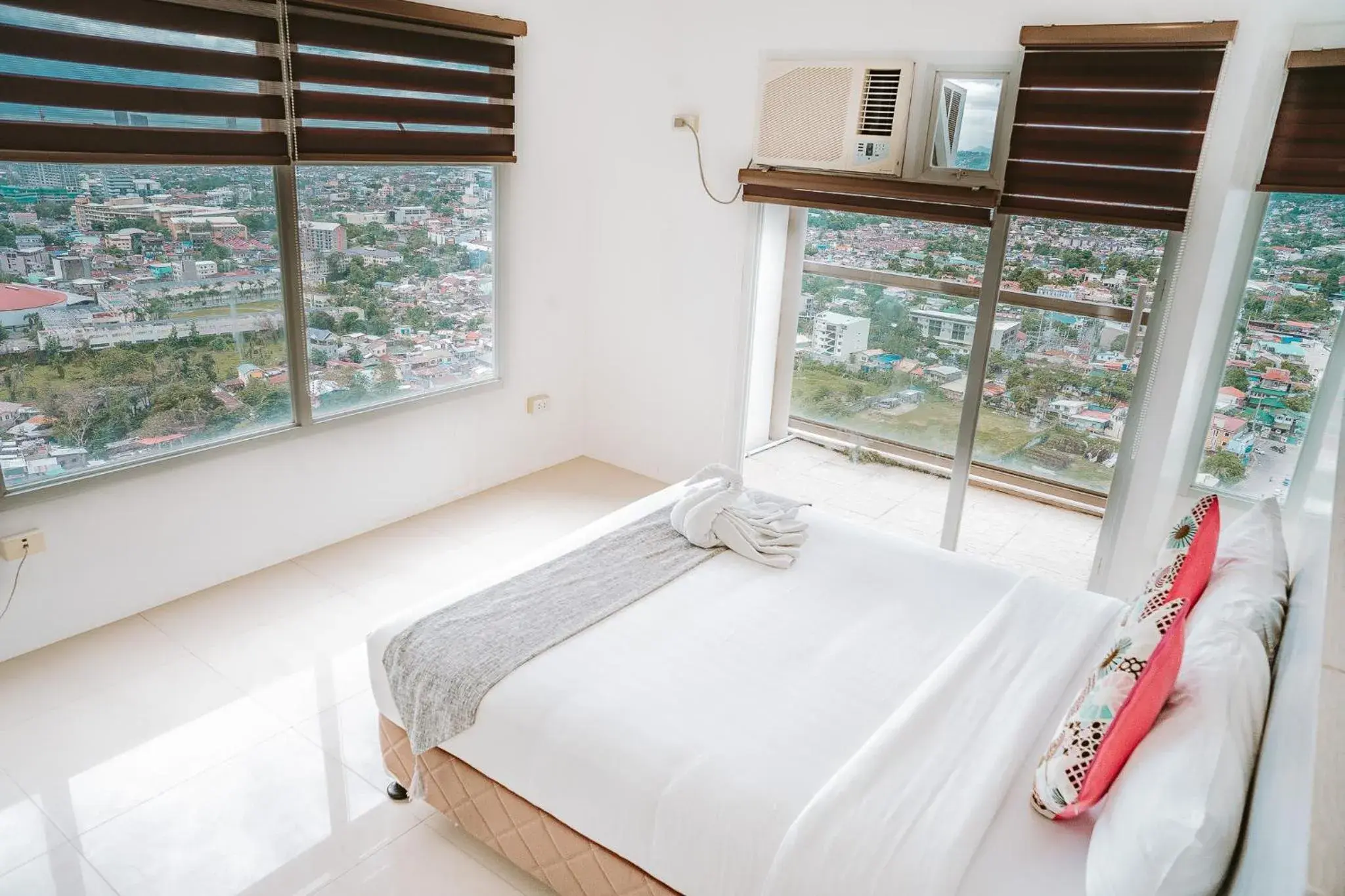 City view, Bed in Eon Centennial Soho Hotel City view, Bed in Eon Centennial Soho Hotel