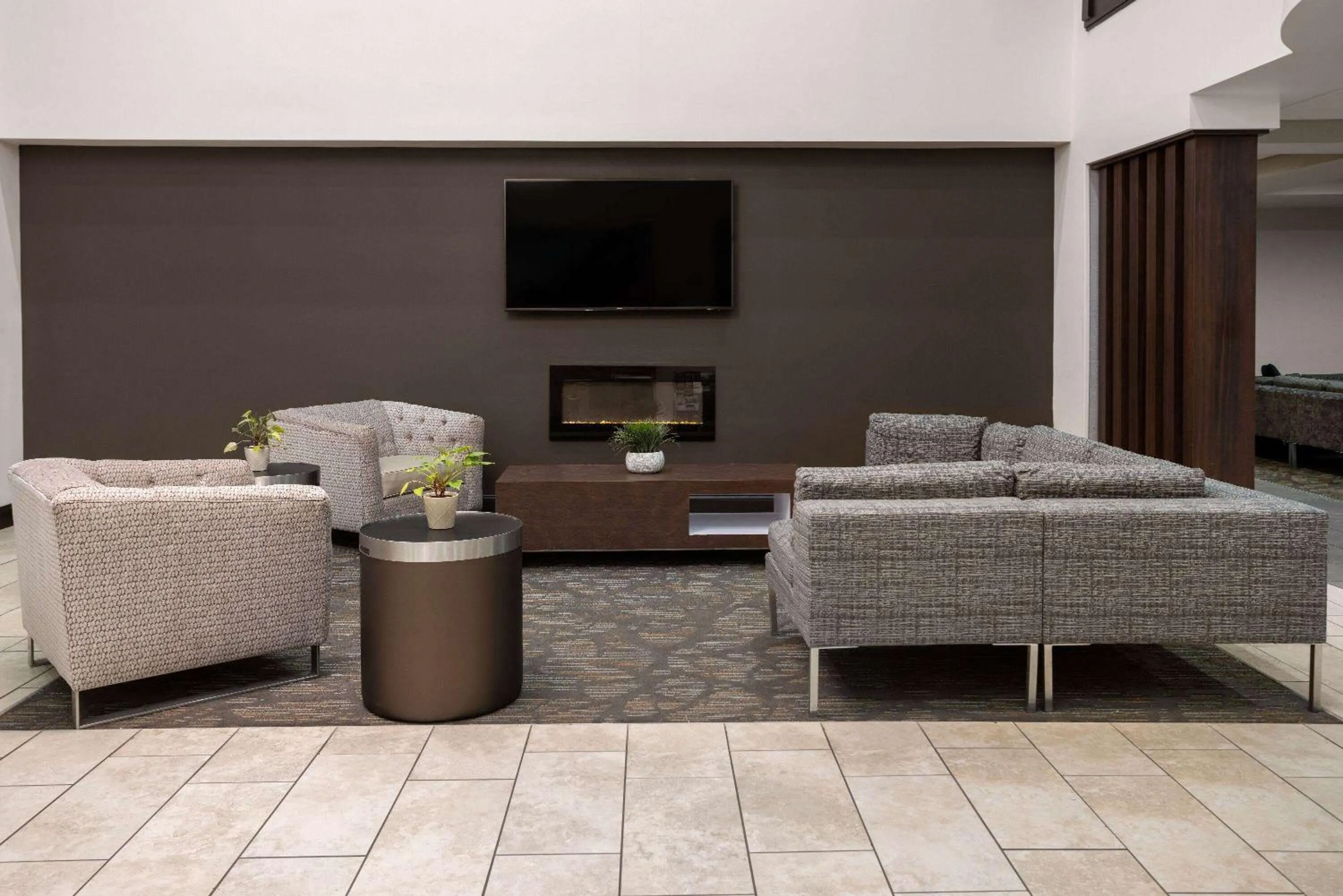 Lobby or reception in La Quinta Inn & Suites by Wyndham Mooresville