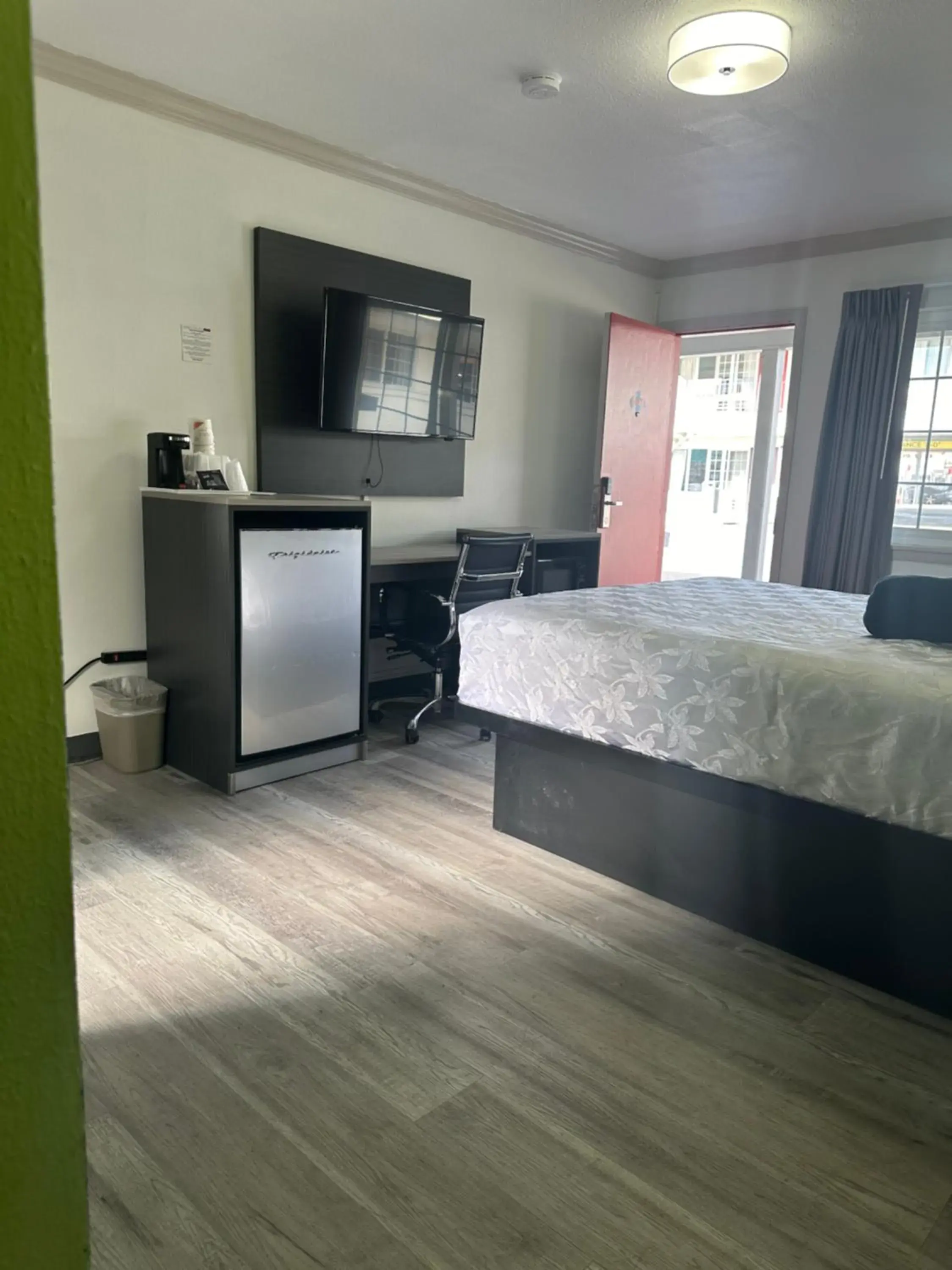 Bedroom, Bed in Americas Best Value Inn Winnemucca Bedroom, Bed in Americas Best Value Inn Winnemucca