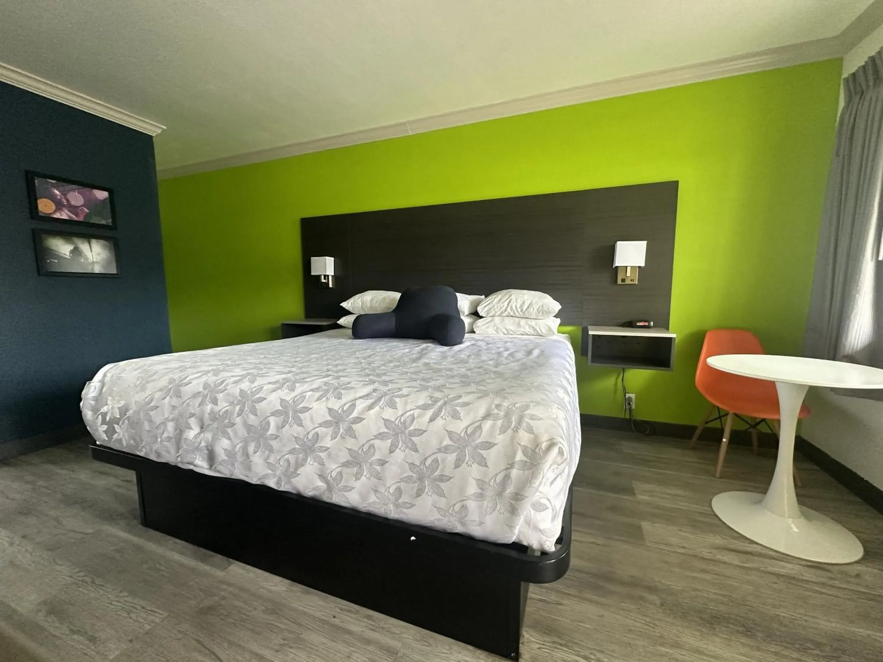 Bed in Americas Best Value Inn Winnemucca Bed in Americas Best Value Inn Winnemucca