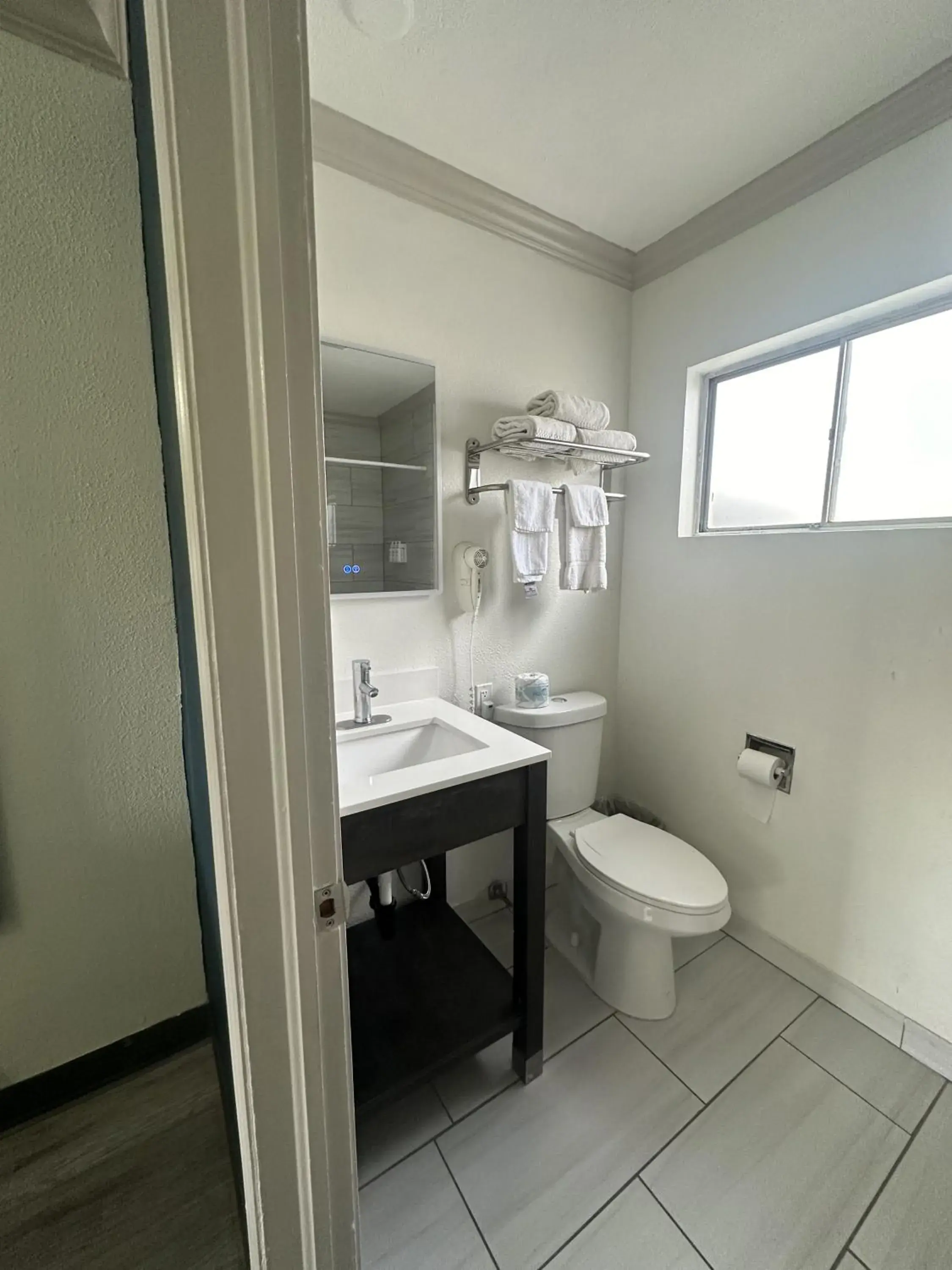 Bedroom in Americas Best Value Inn Winnemucca Bedroom in Americas Best Value Inn Winnemucca