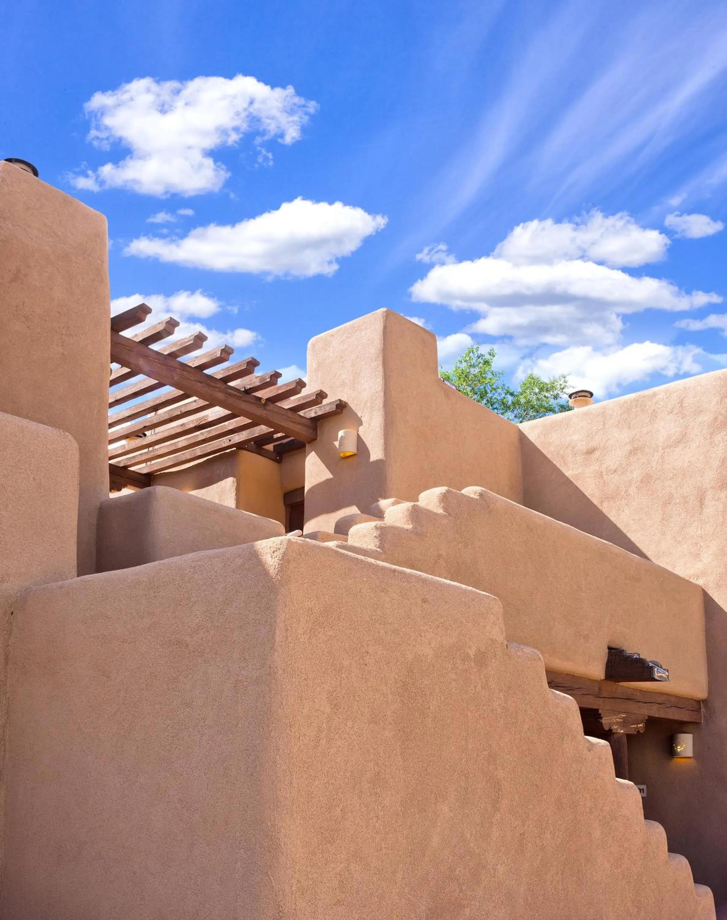 Property building in WorldMark Santa Fe