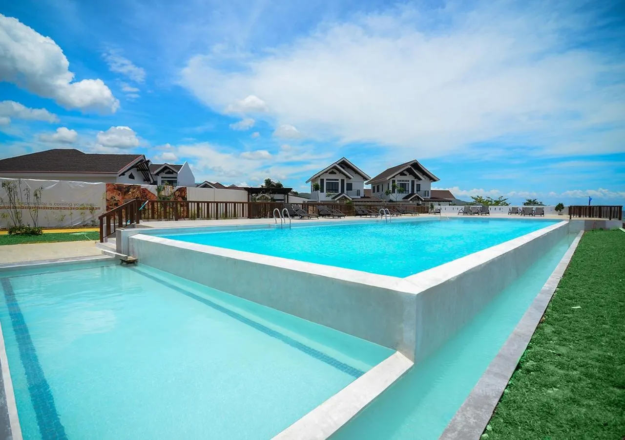 Swimming pool in Maayo Argao