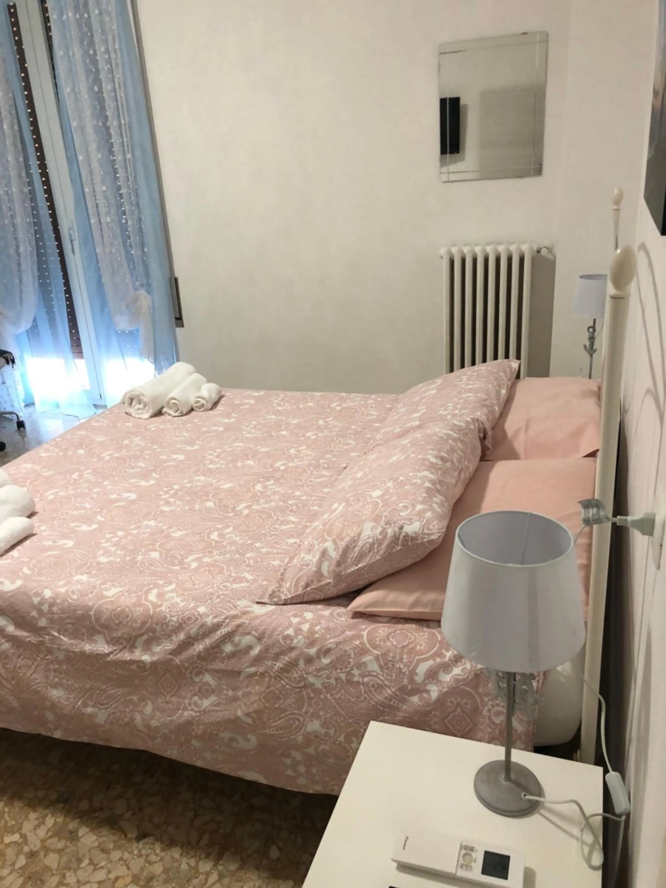 Bedroom, Bed in Mare D’amare